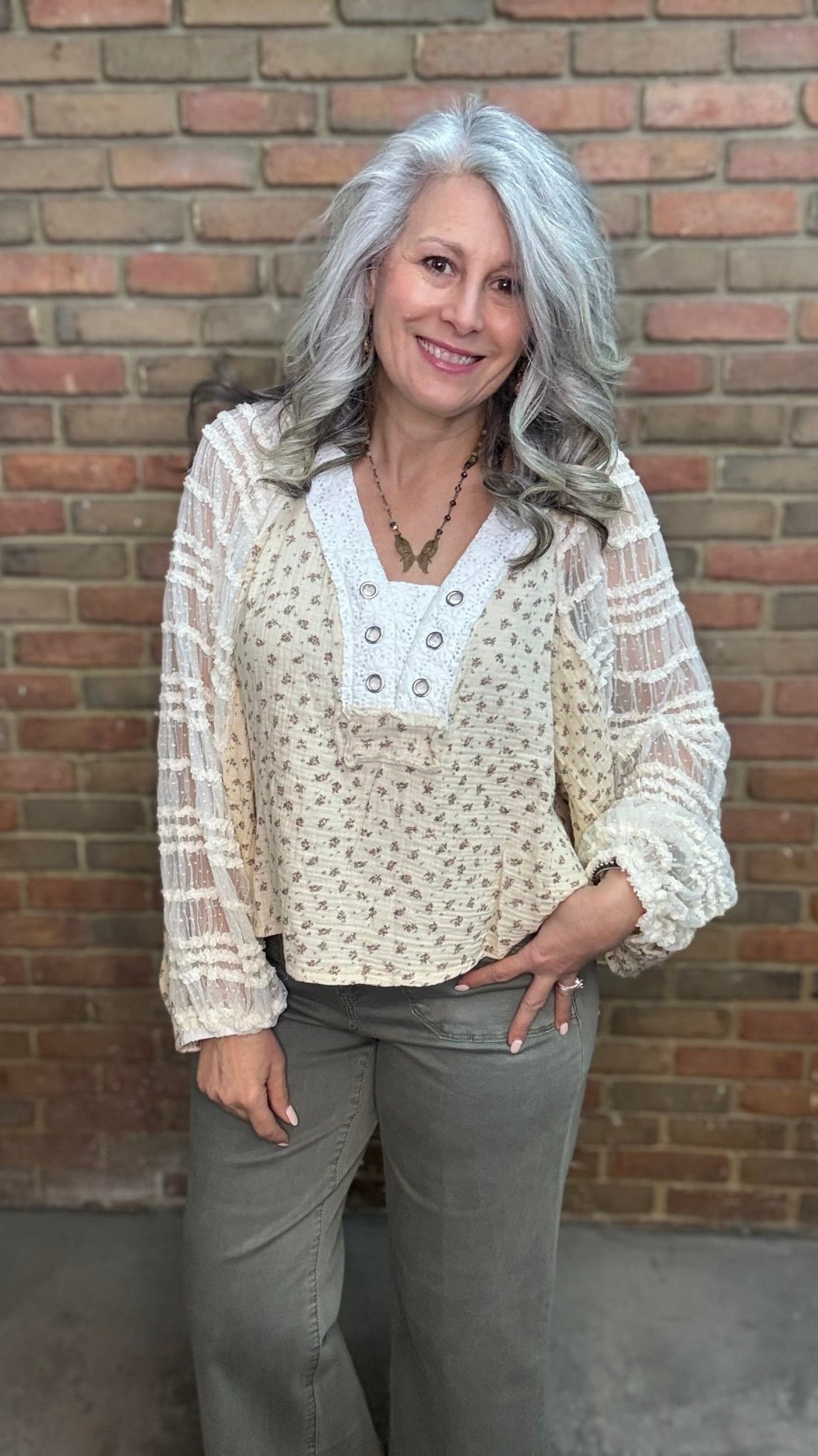 Balloon Sleeve Printed Top - Vintage Vault Boutique
