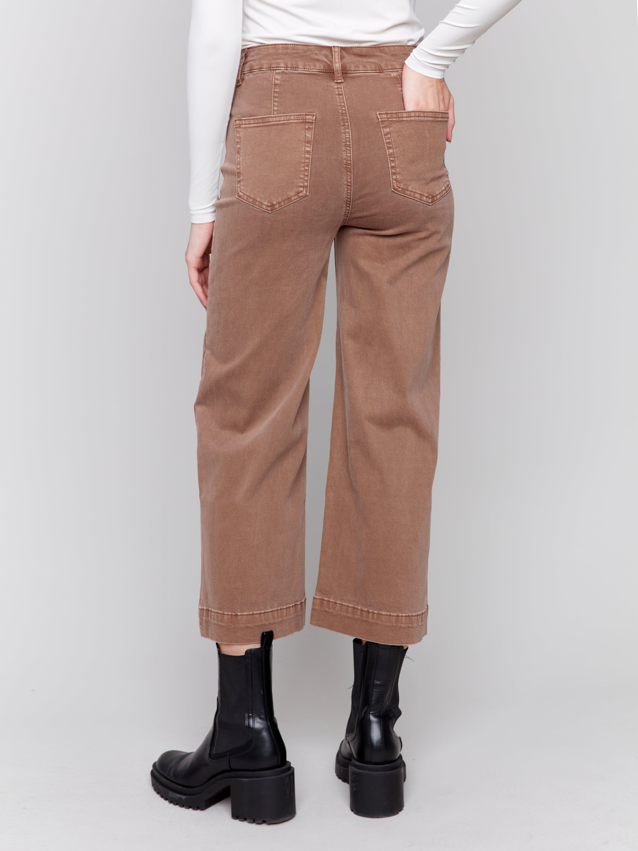 Cropped Flare Leg Pant 