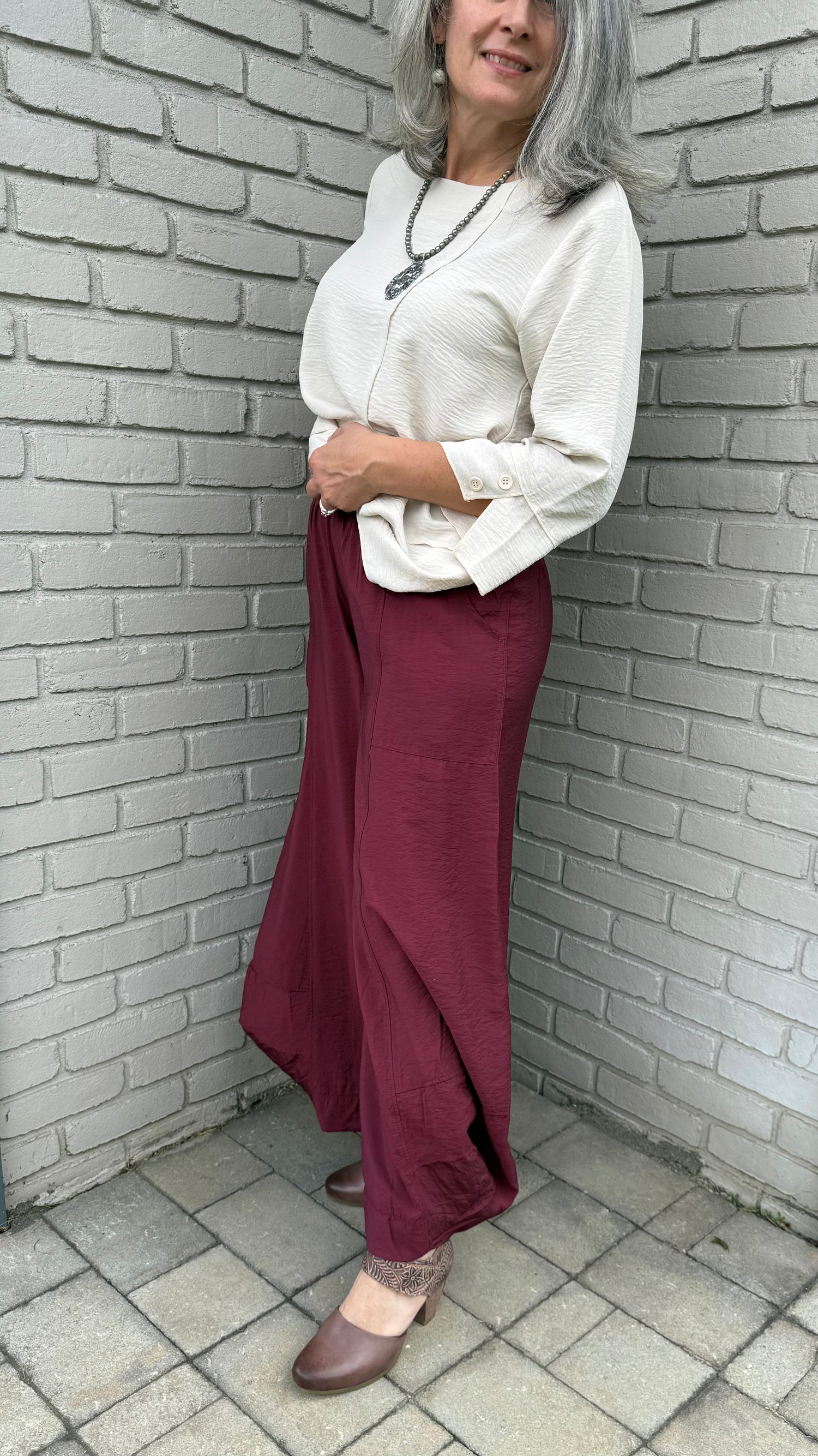 Wine Lantern Pant