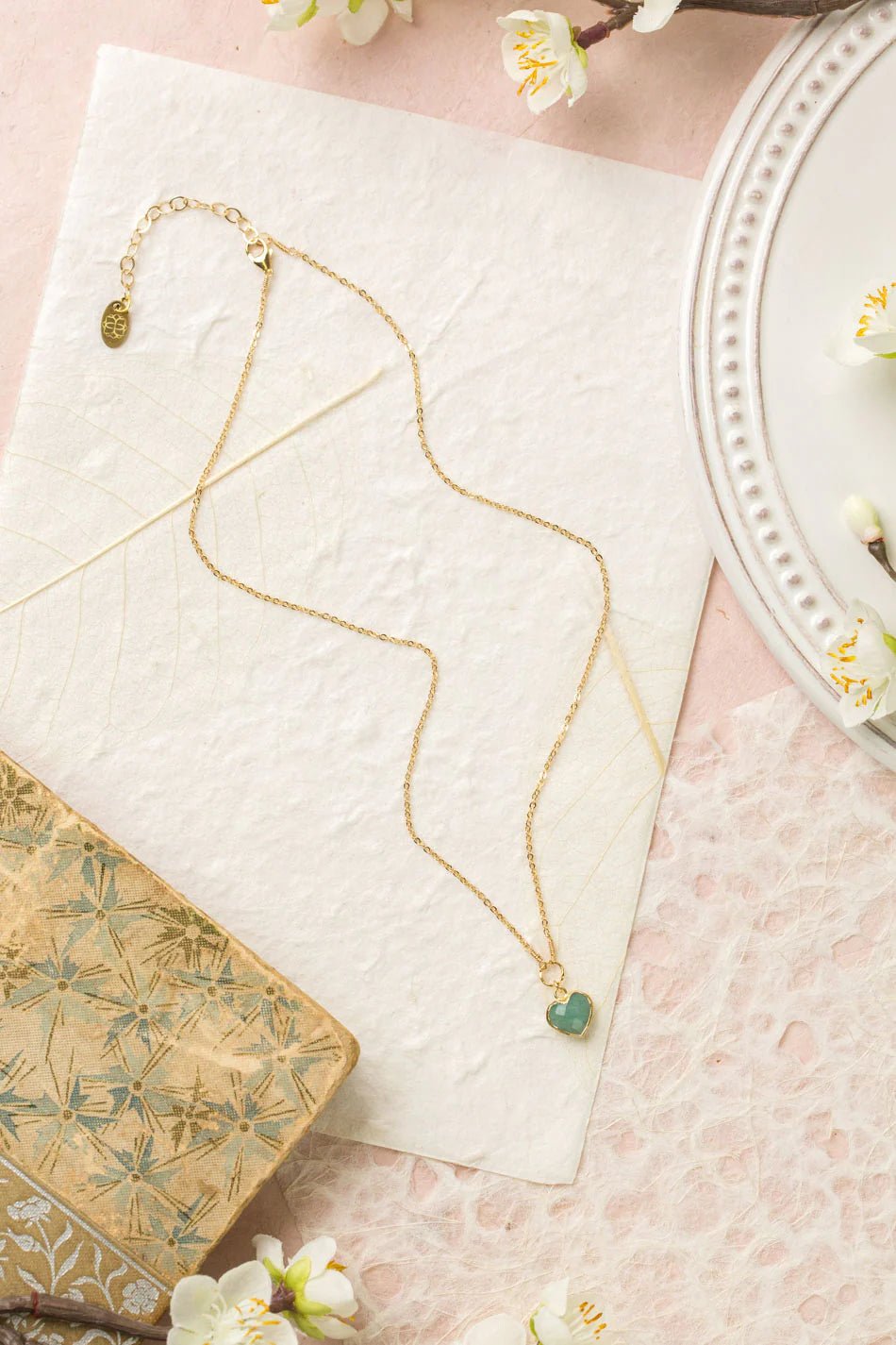 Contentment Aventurine Simple Necklace N006 - Vintage Vault Boutique