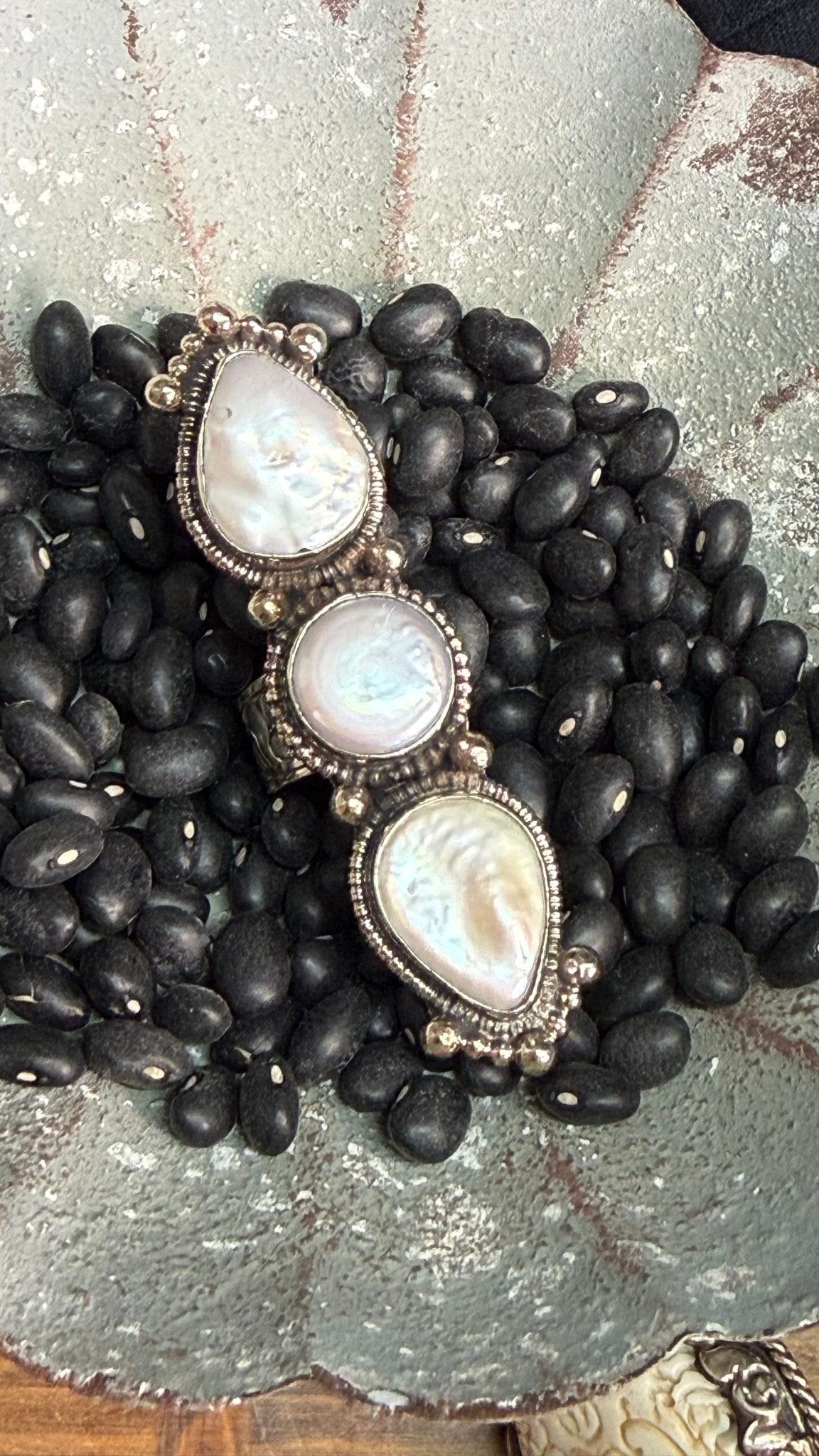 Triple Pearl Ring - Vintage Vault Boutique