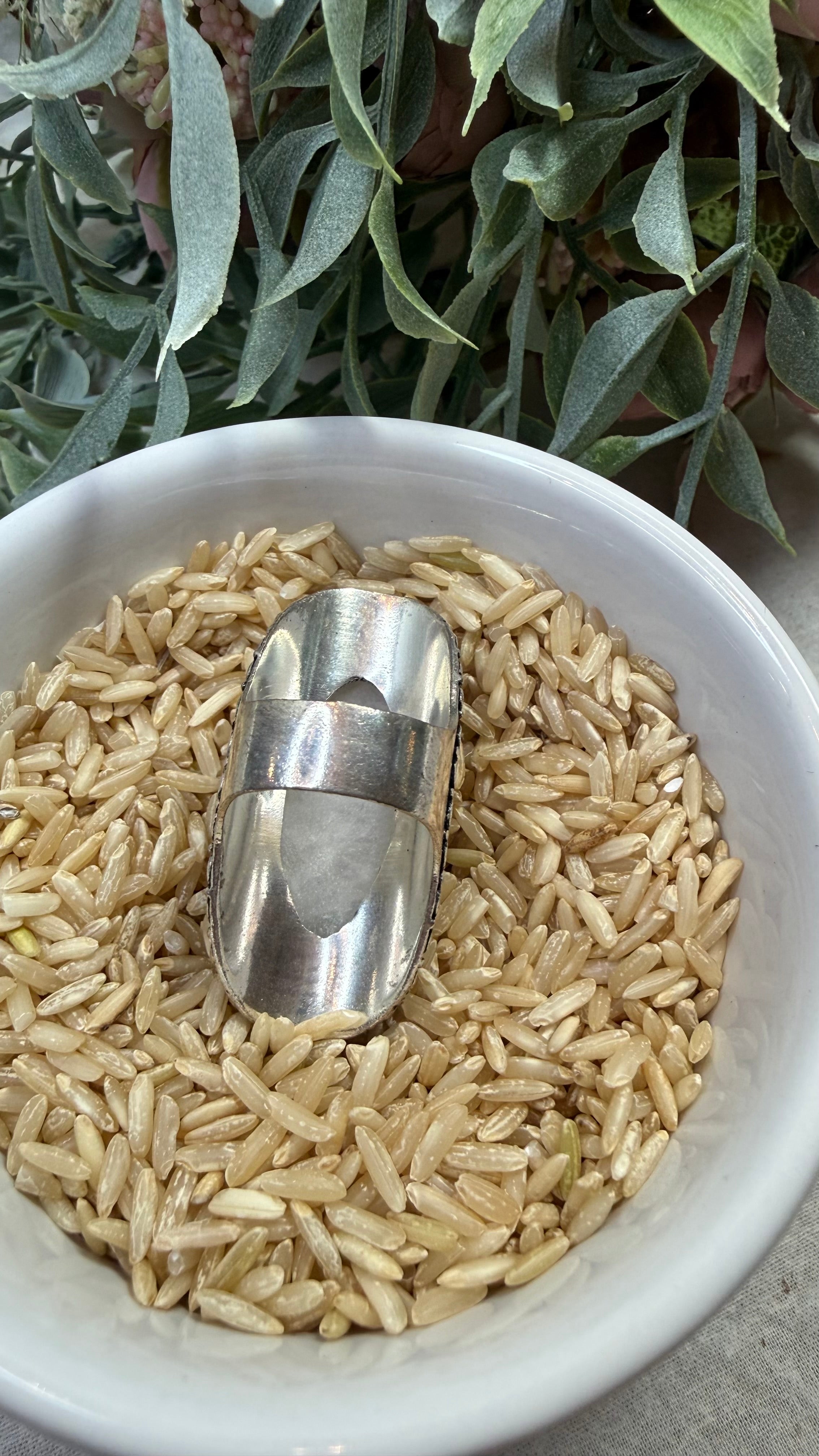 White Agate Oval Ring