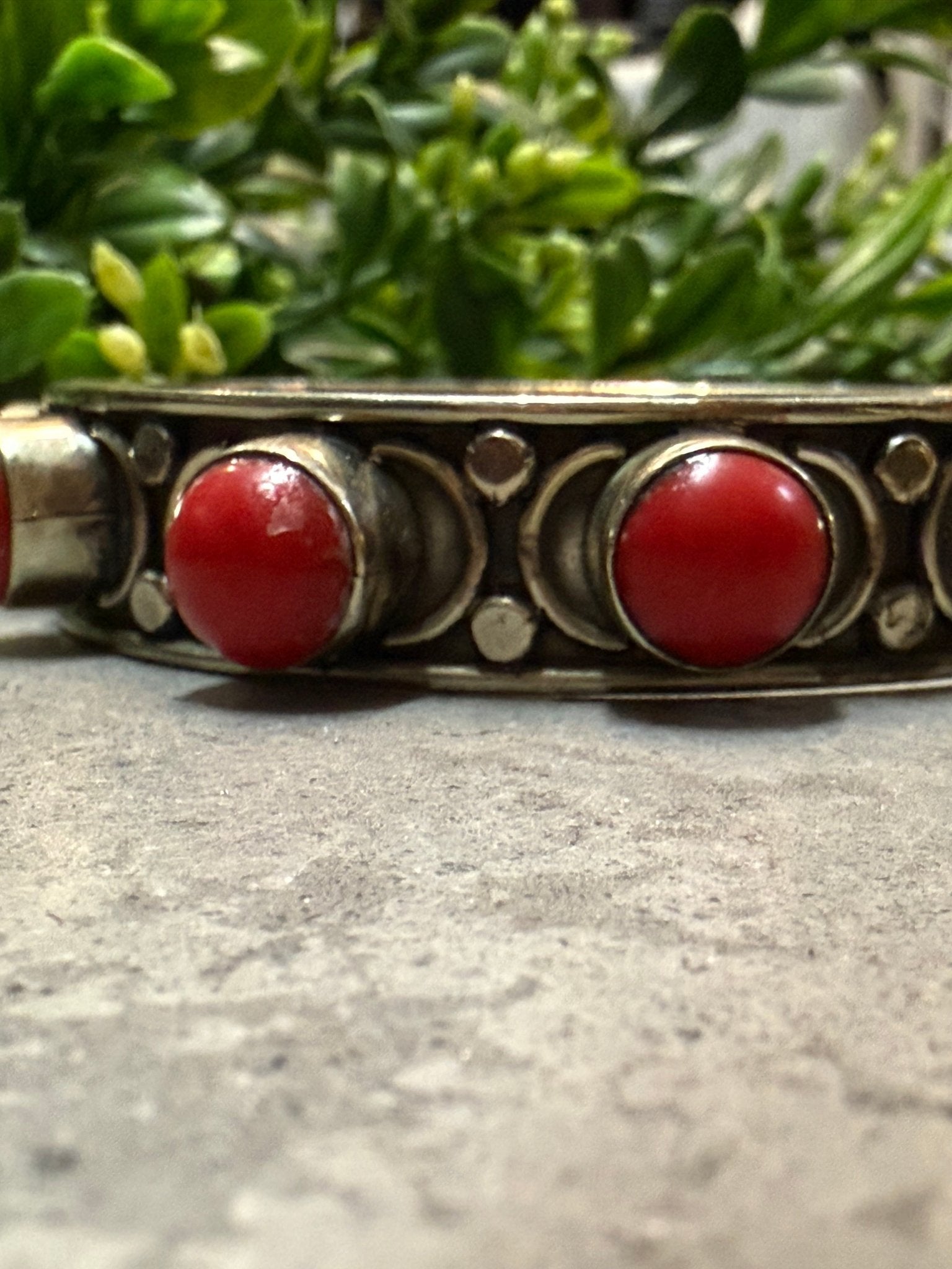 Red Semi Precious Stone Bracelet - Vintage Vault Boutique