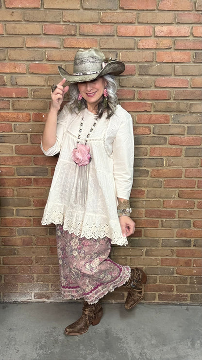 Open Lace Pin Tuck 3/4 Sleeve Top