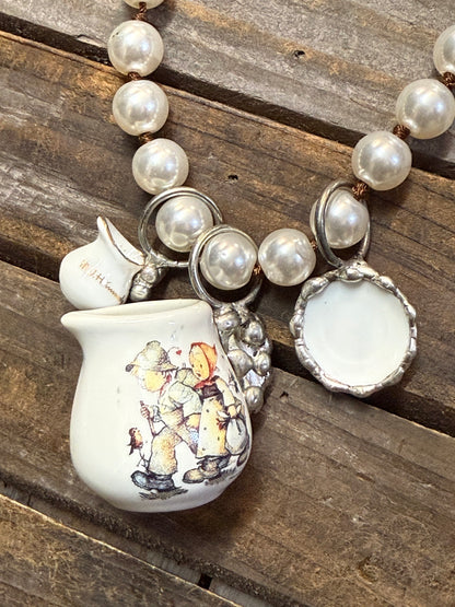 Hummel China Necklace