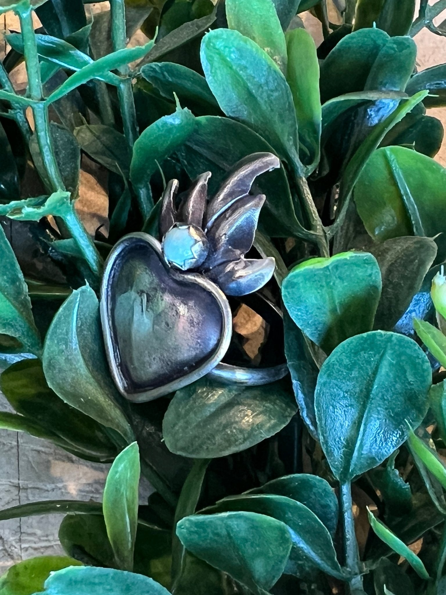 Flame Heart -T Ring - Vintage Vault Boutique