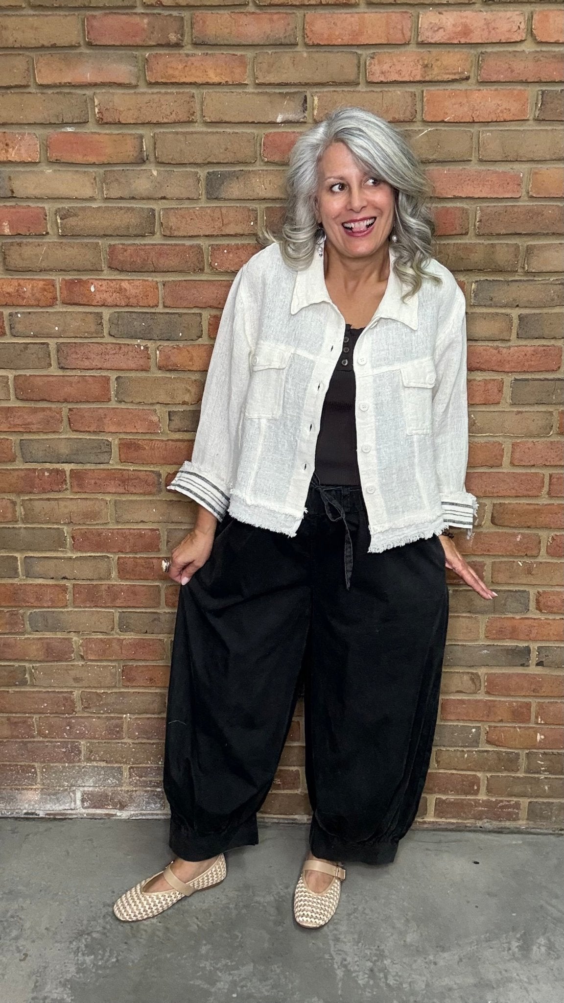 Light Linen Jacket - Vintage Vault Boutique