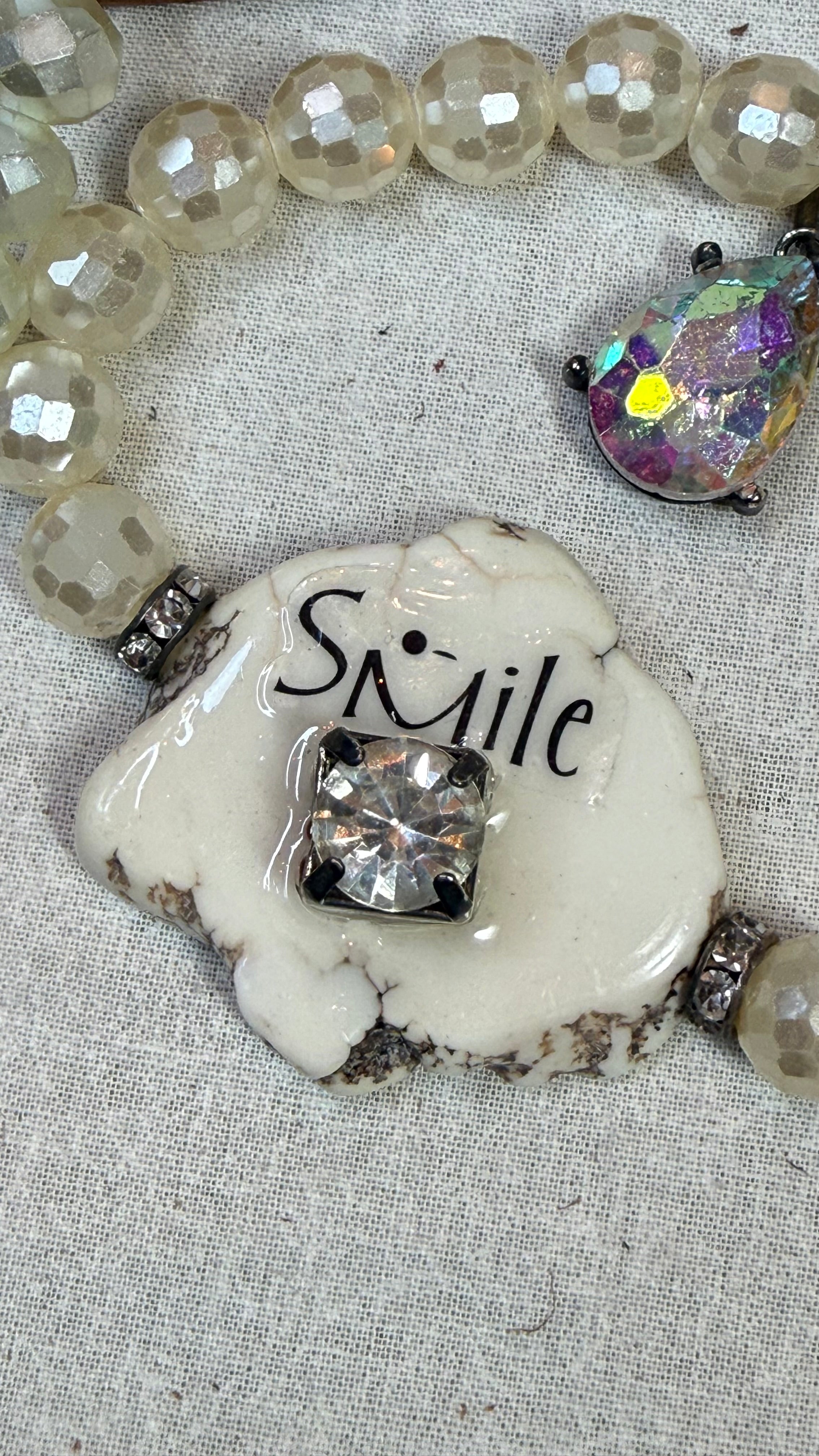 Smile/Kiss Stretch Bracelet