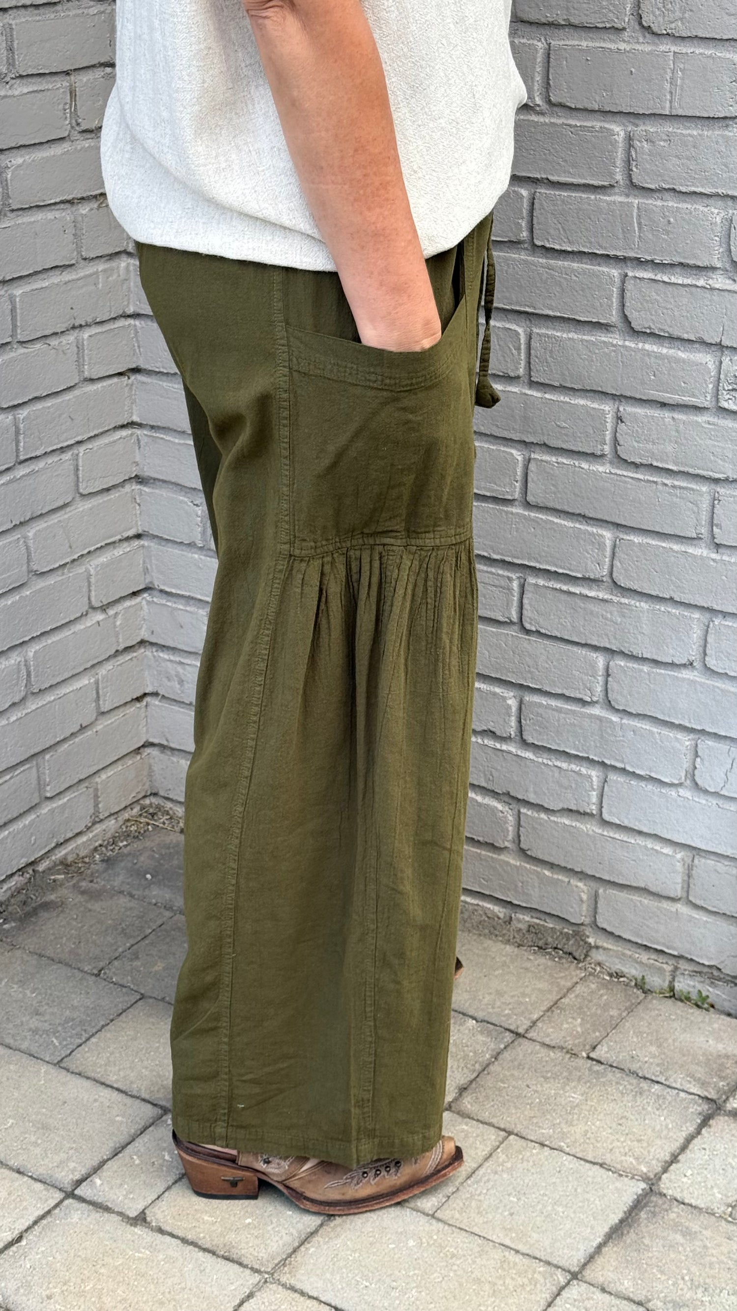 Side Pocket and Gathered Pant Forest