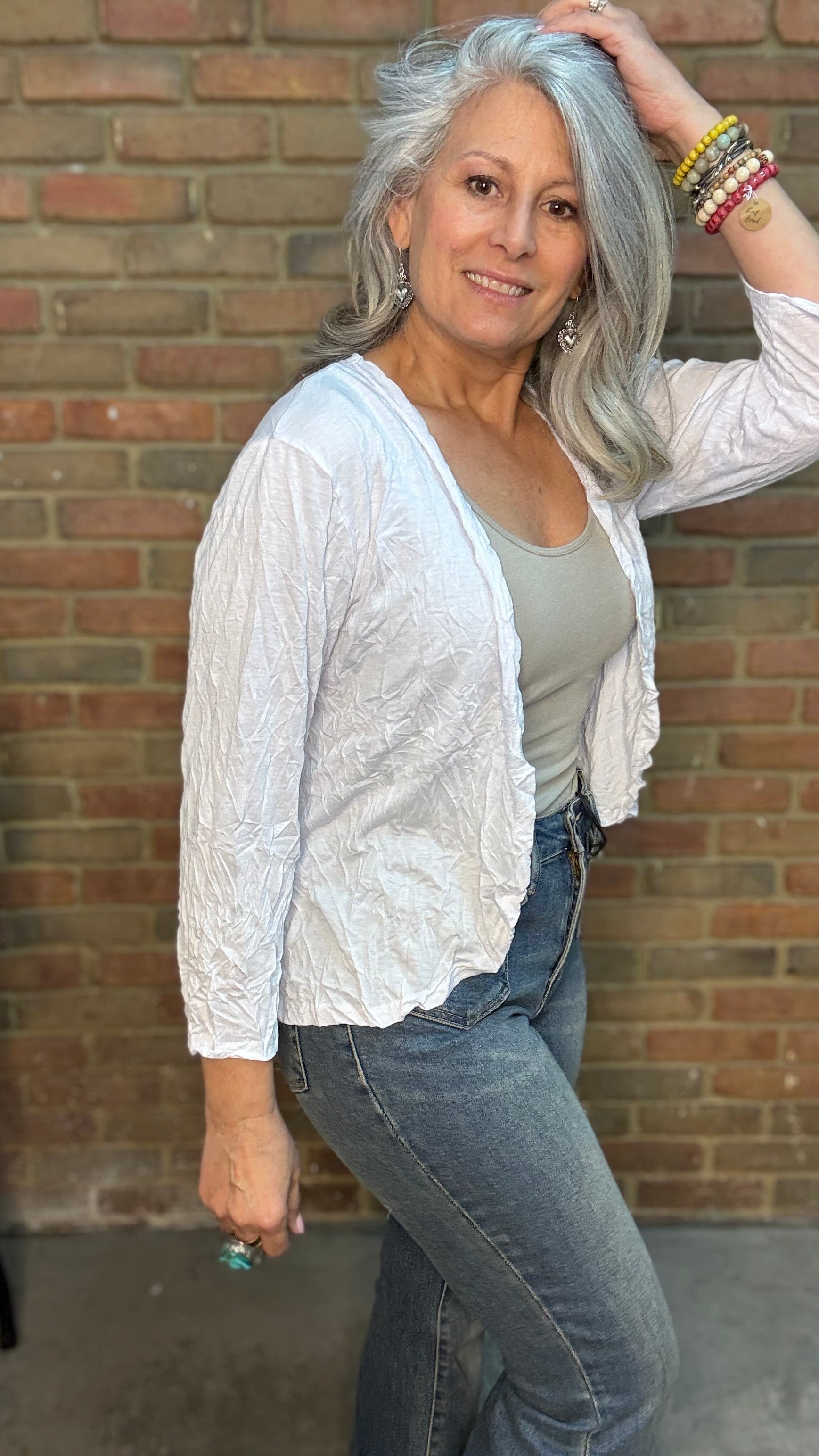 White Short Crinkle Cardigan
