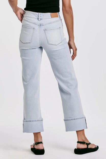 HOLLY Super High Rise Cuffed Straight Jean in Positano