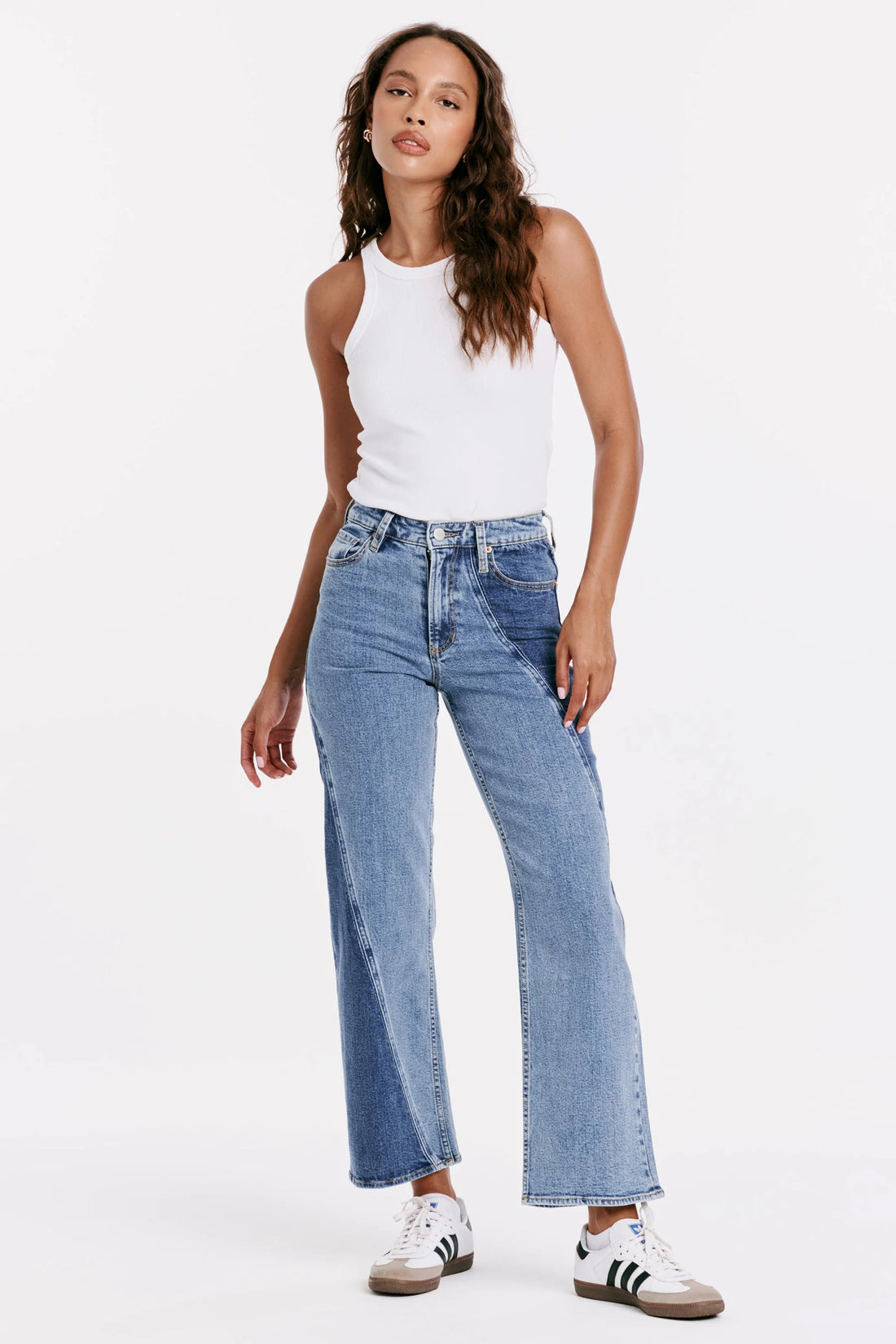 HOLLY Super High Rise Two Tone Straight Jean 