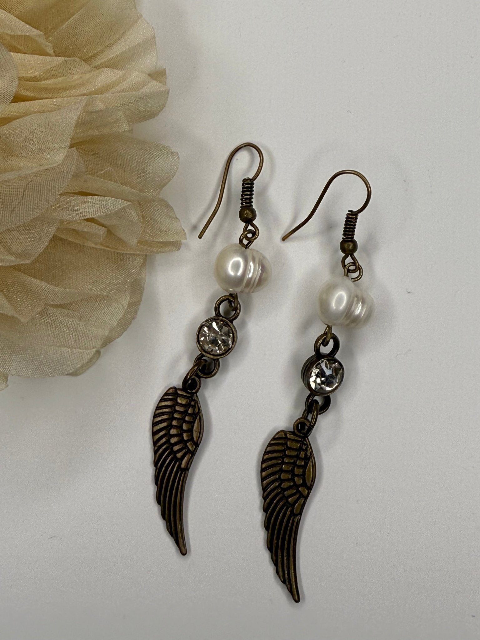 Pearl and Wing Dangle Earring - Vintage Vault Boutique
