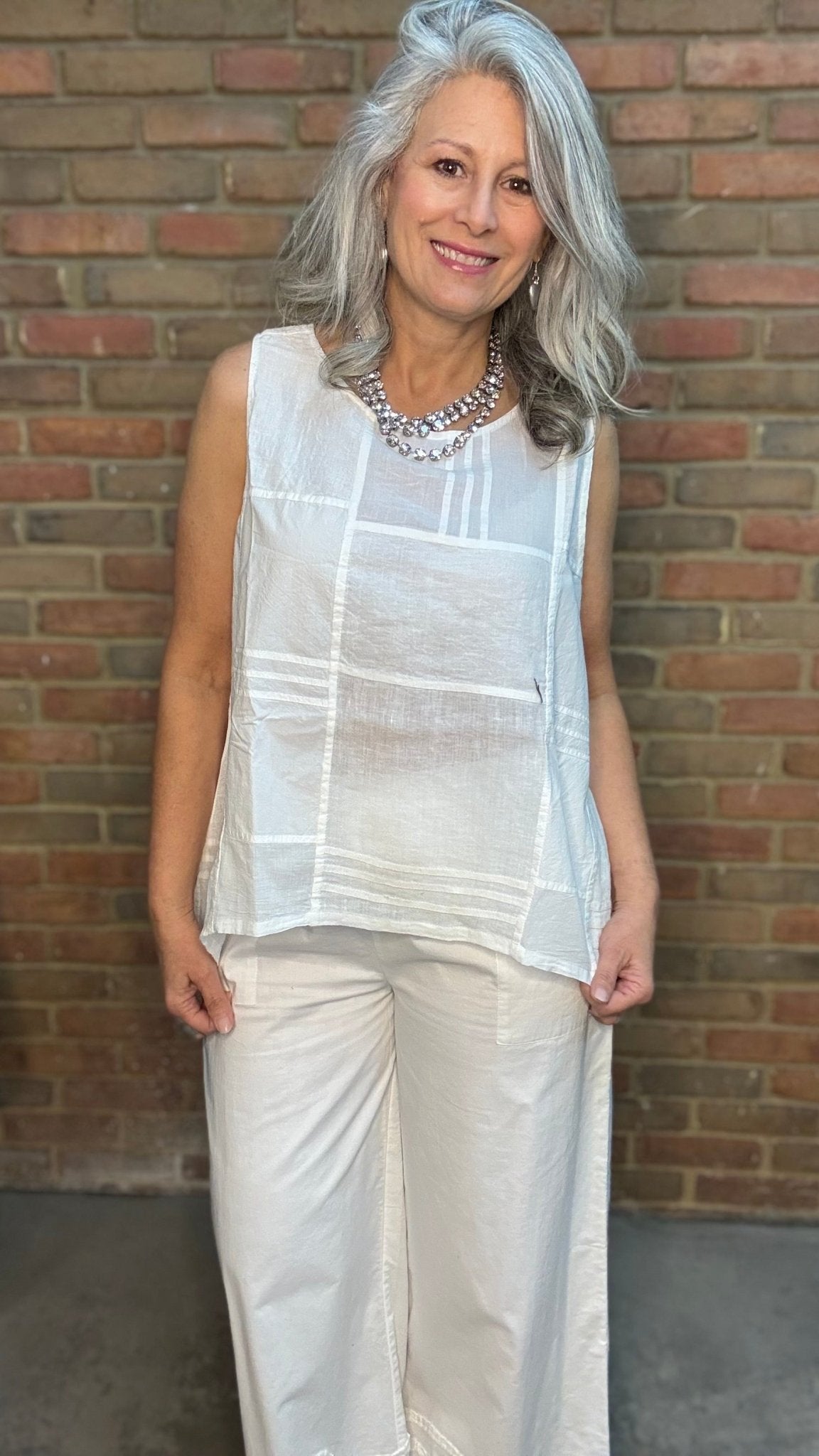 White Pin Tuck Detail Top - Vintage Vault Boutique