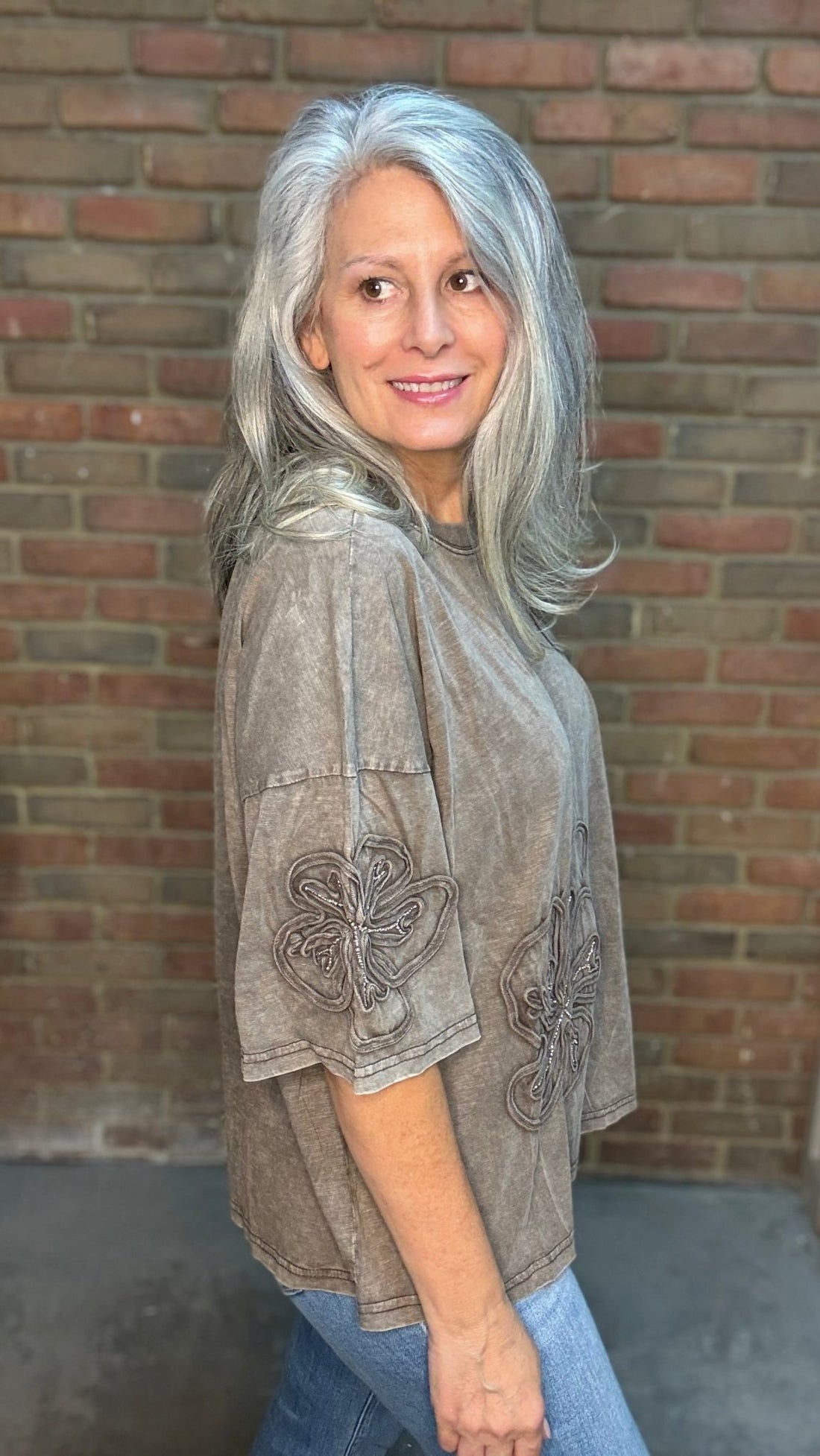 Embroidery Detail Knit Top - Vintage Vault Boutique
