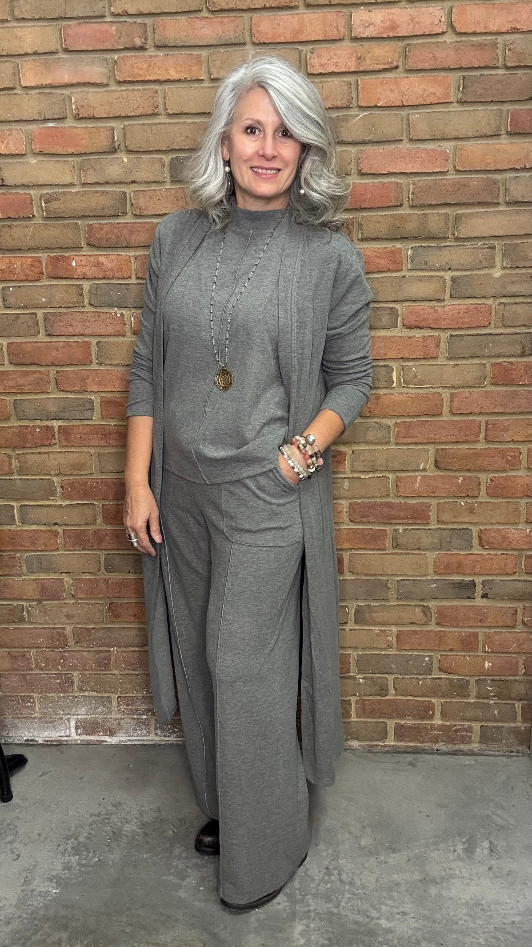 Grey Solid Detail Long Cardigan