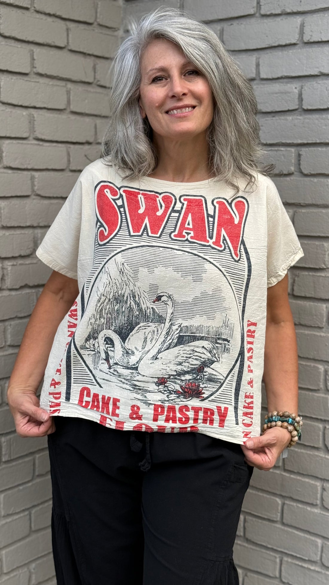 Vintage Swan Flour Hi-Lo Top