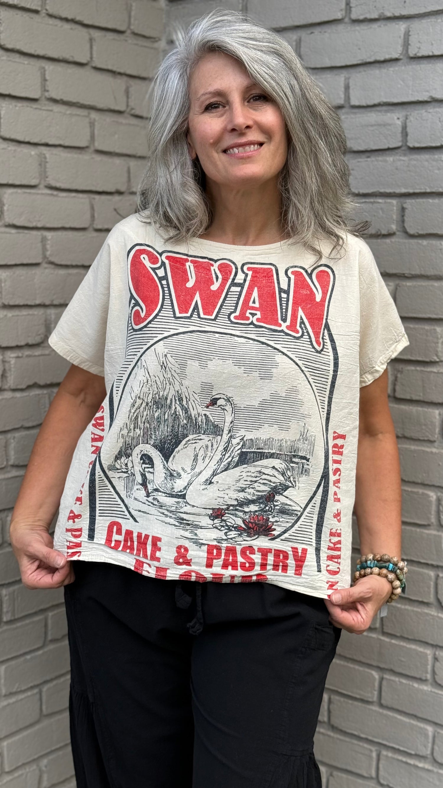 Vintage Swan Flour Hi-Lo Top