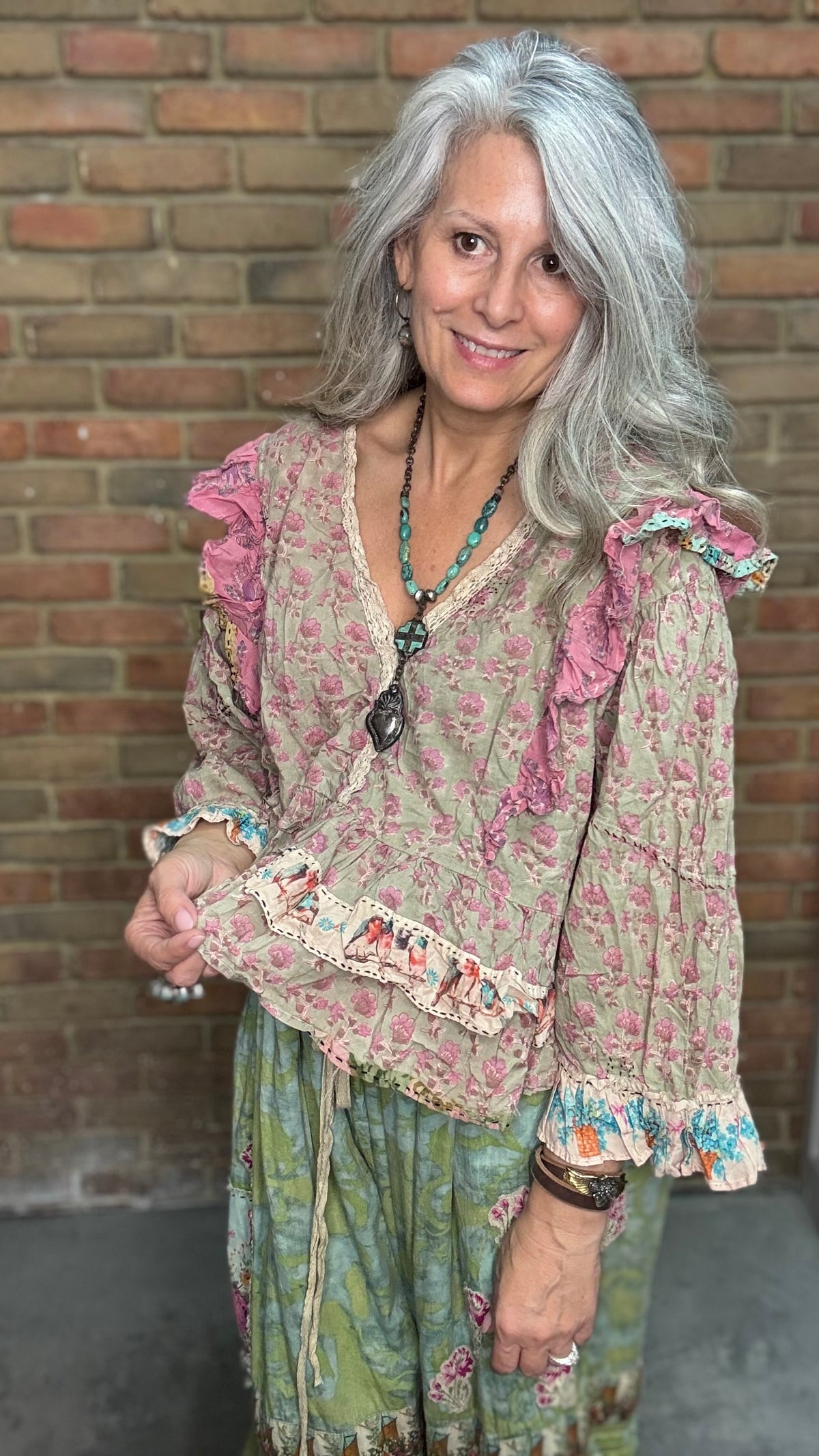 Dusty Bloom Top - Olive