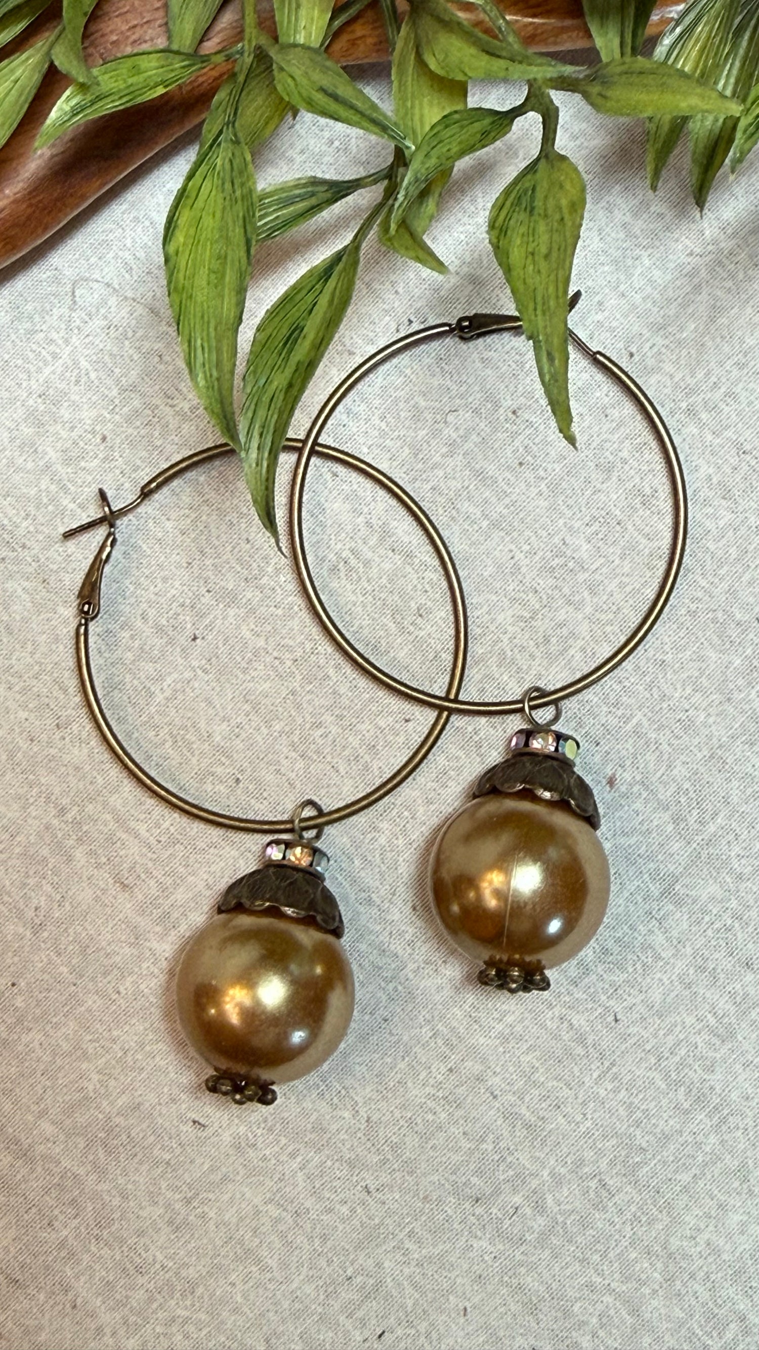 Champagne Hoop with Pearl Earrings