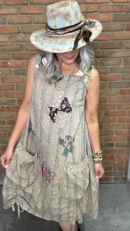 Starpath Sway Tunic - Vintage Vault Boutique