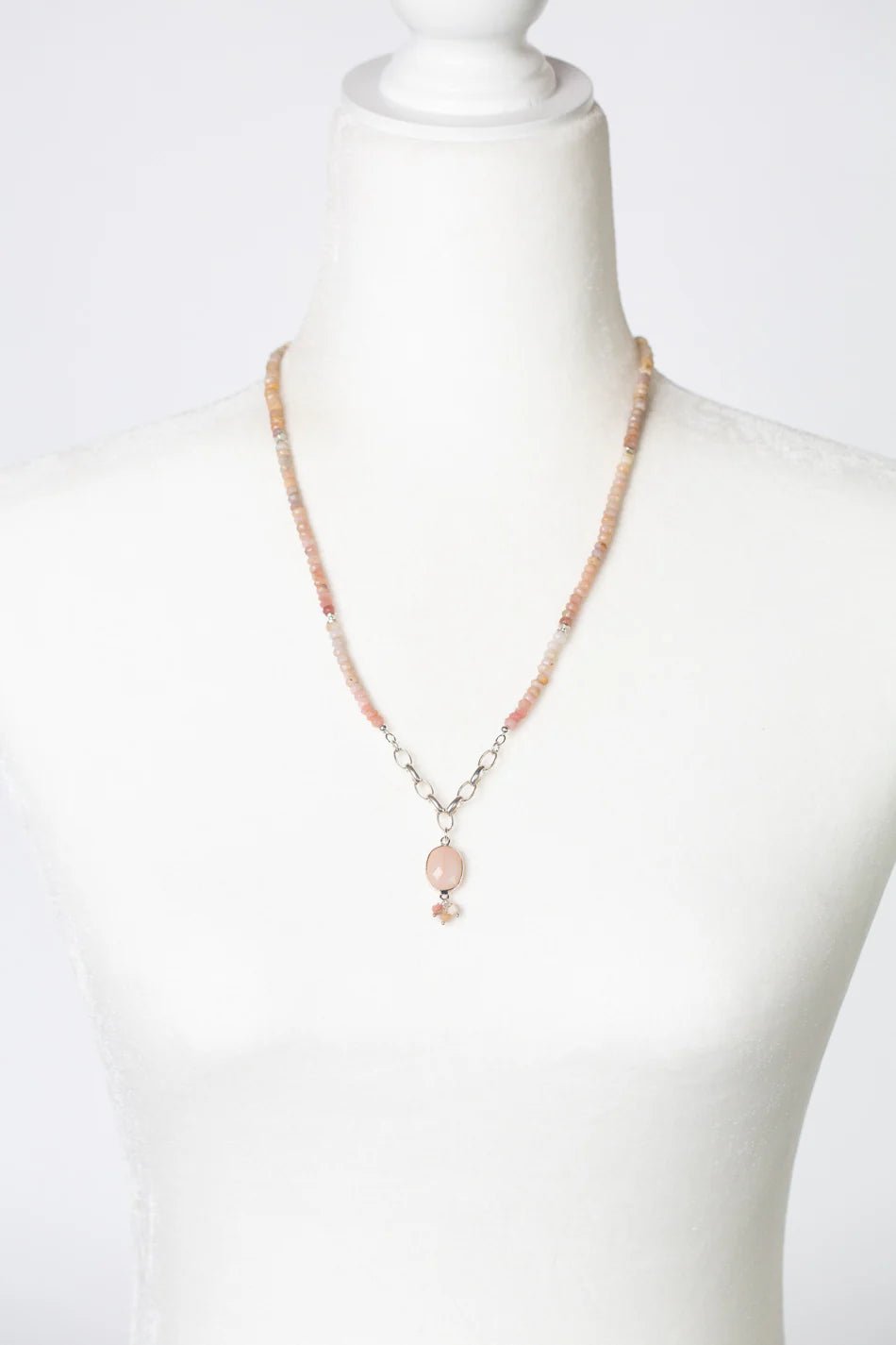 Embrace Statement Necklace N009 - Vintage Vault Boutique