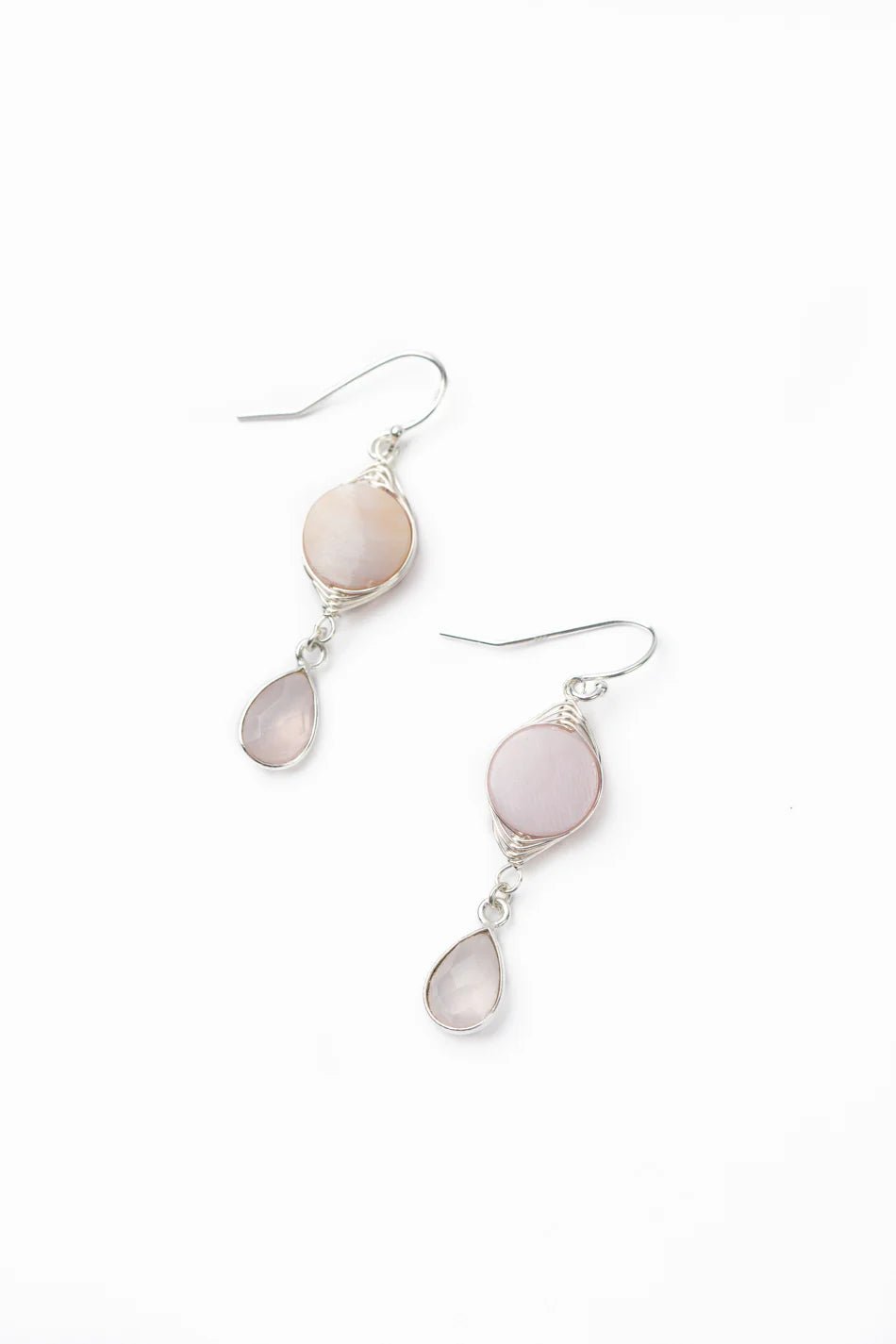 Embrace Earring E017 - Vintage Vault Boutique