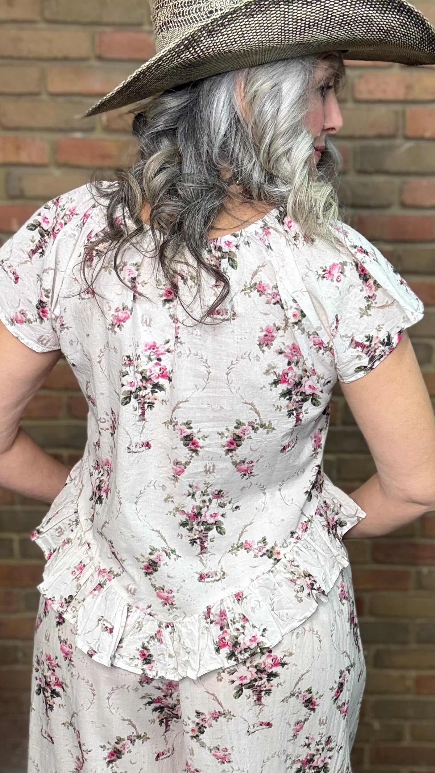 Floral Print Ruffle Bottom Blouse