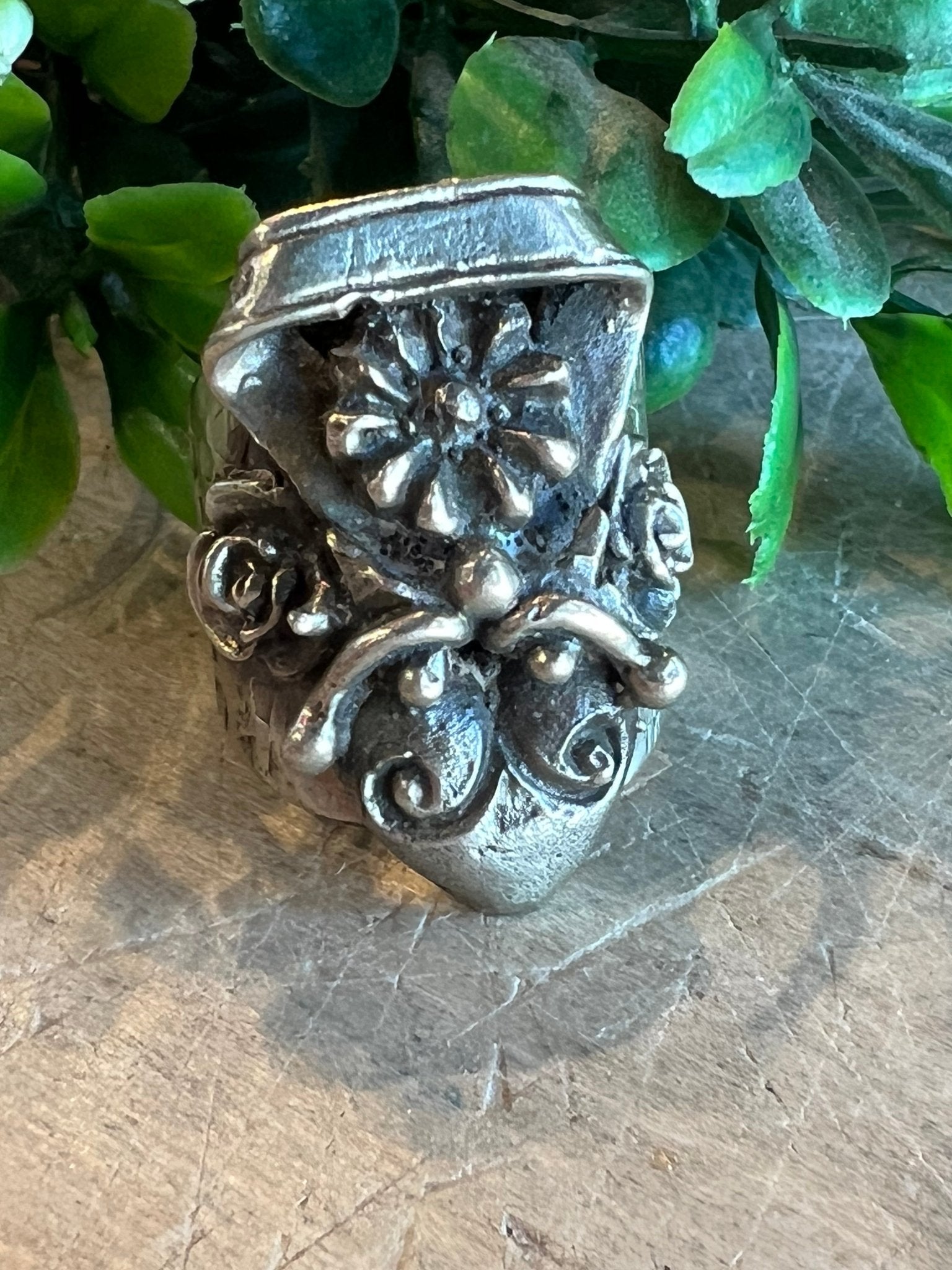 Ribbon Rose Ring - Vintage Vault Boutique