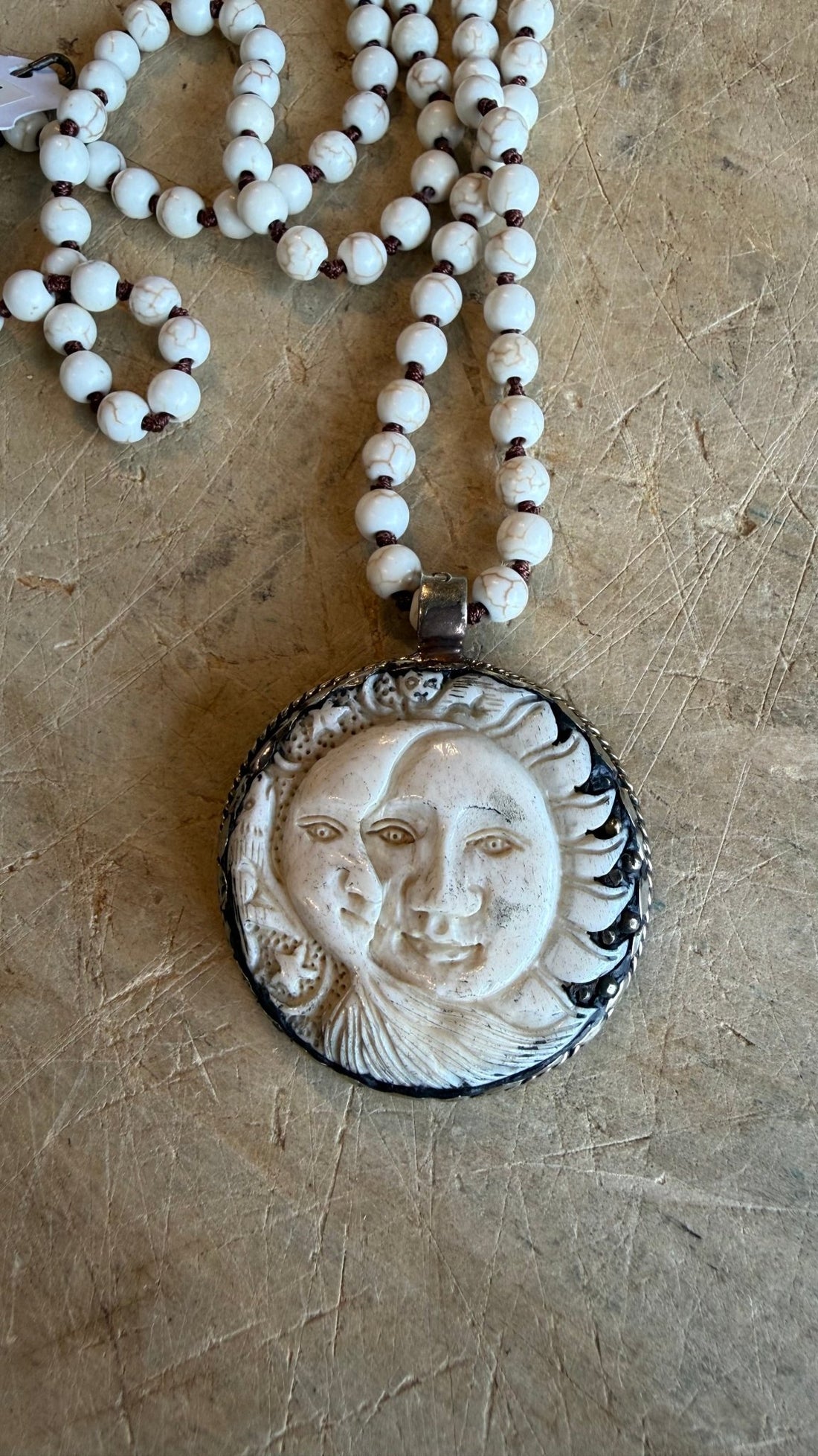 Sun/Moon Beads - Vintage Vault Boutique