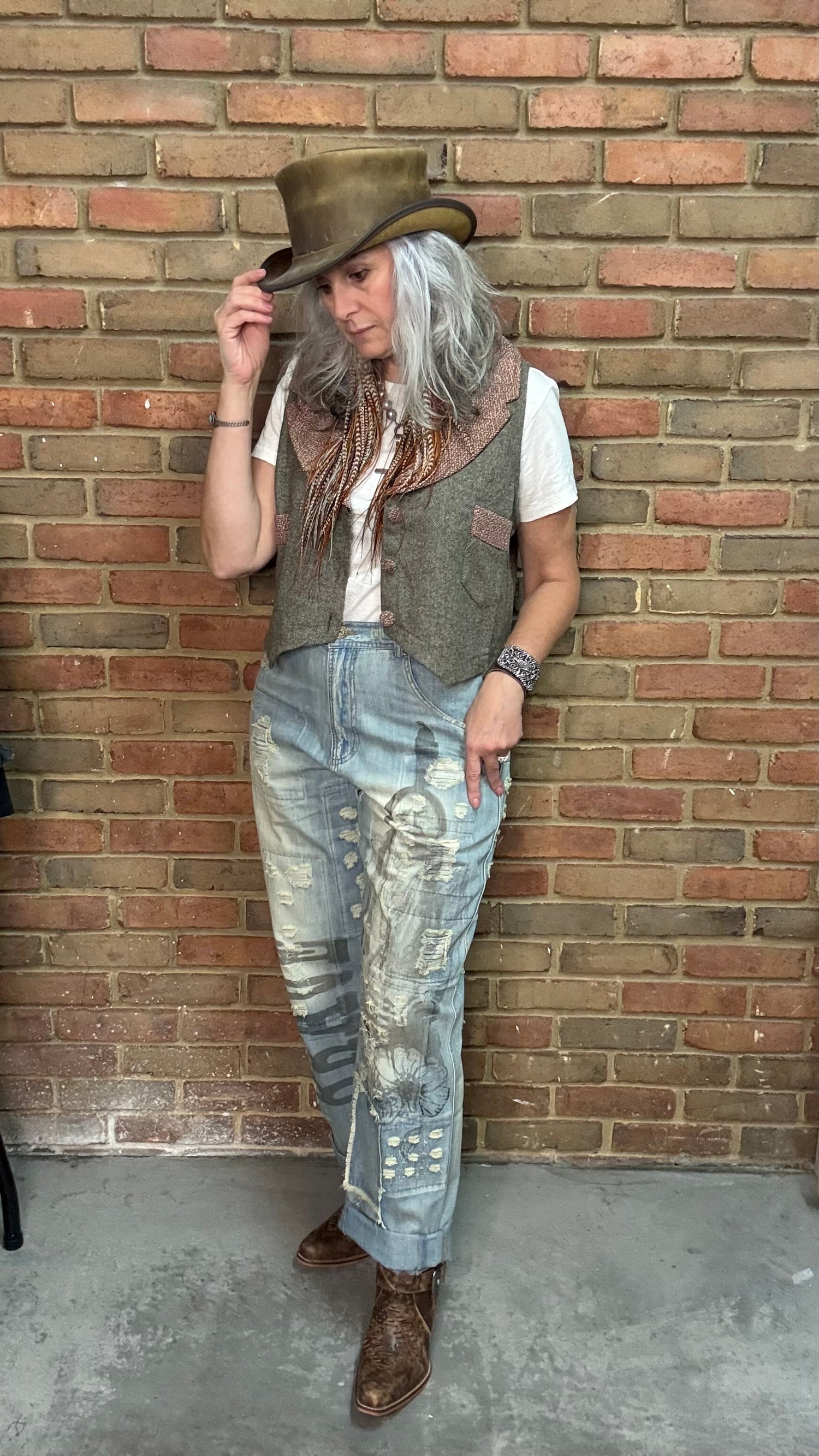 Dreamers Believe Vest