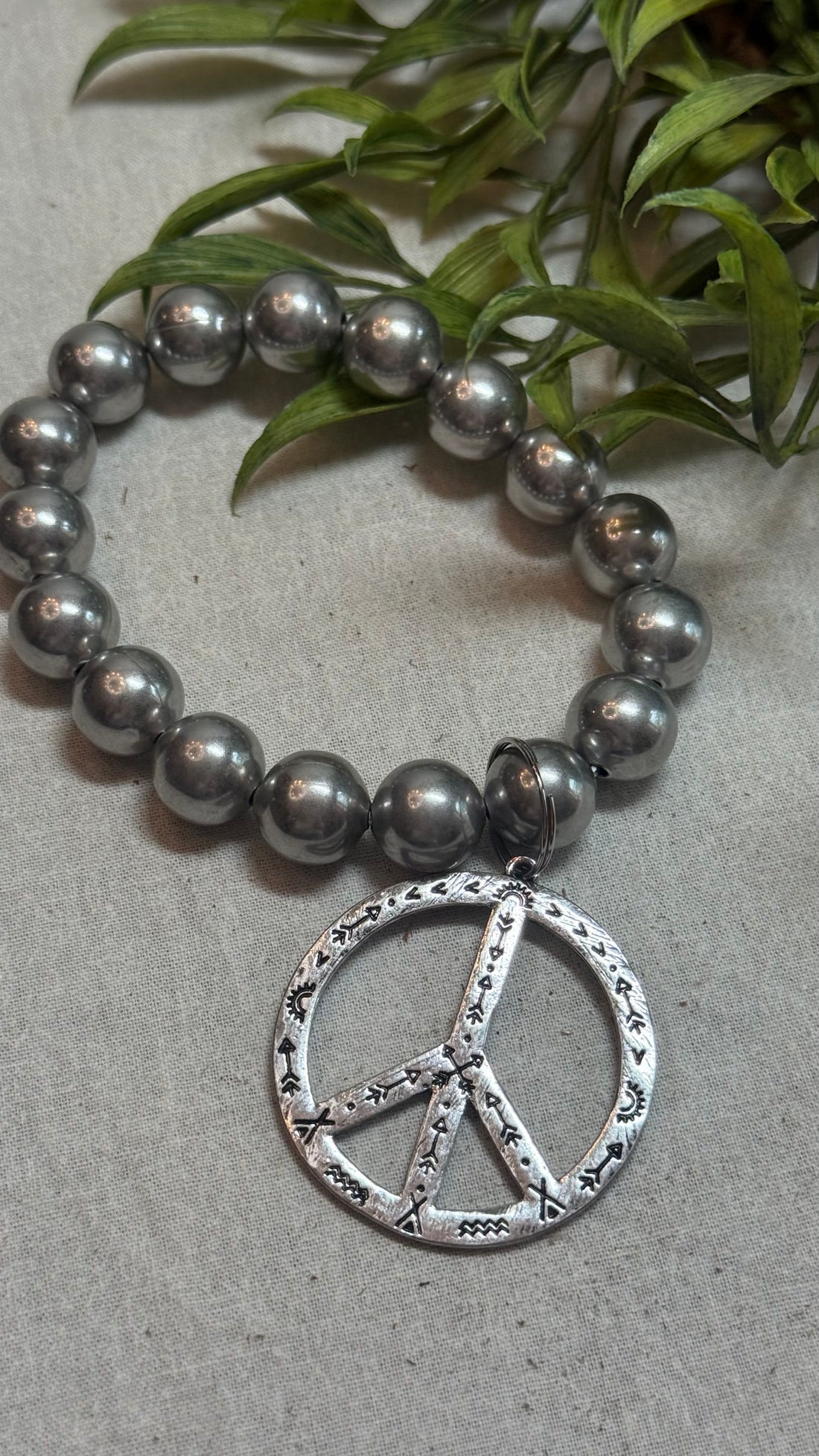 Open Peace Sign Stretch Bracelet