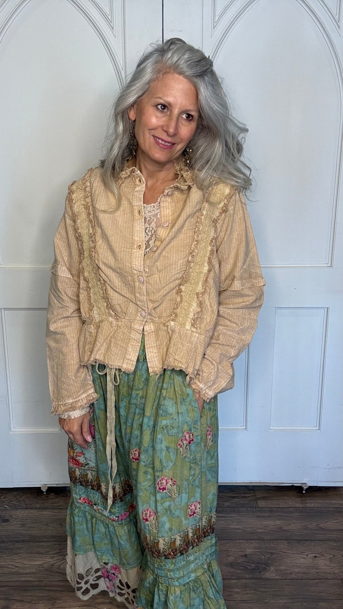 Stay Golden Top - Vintage Vault Boutique