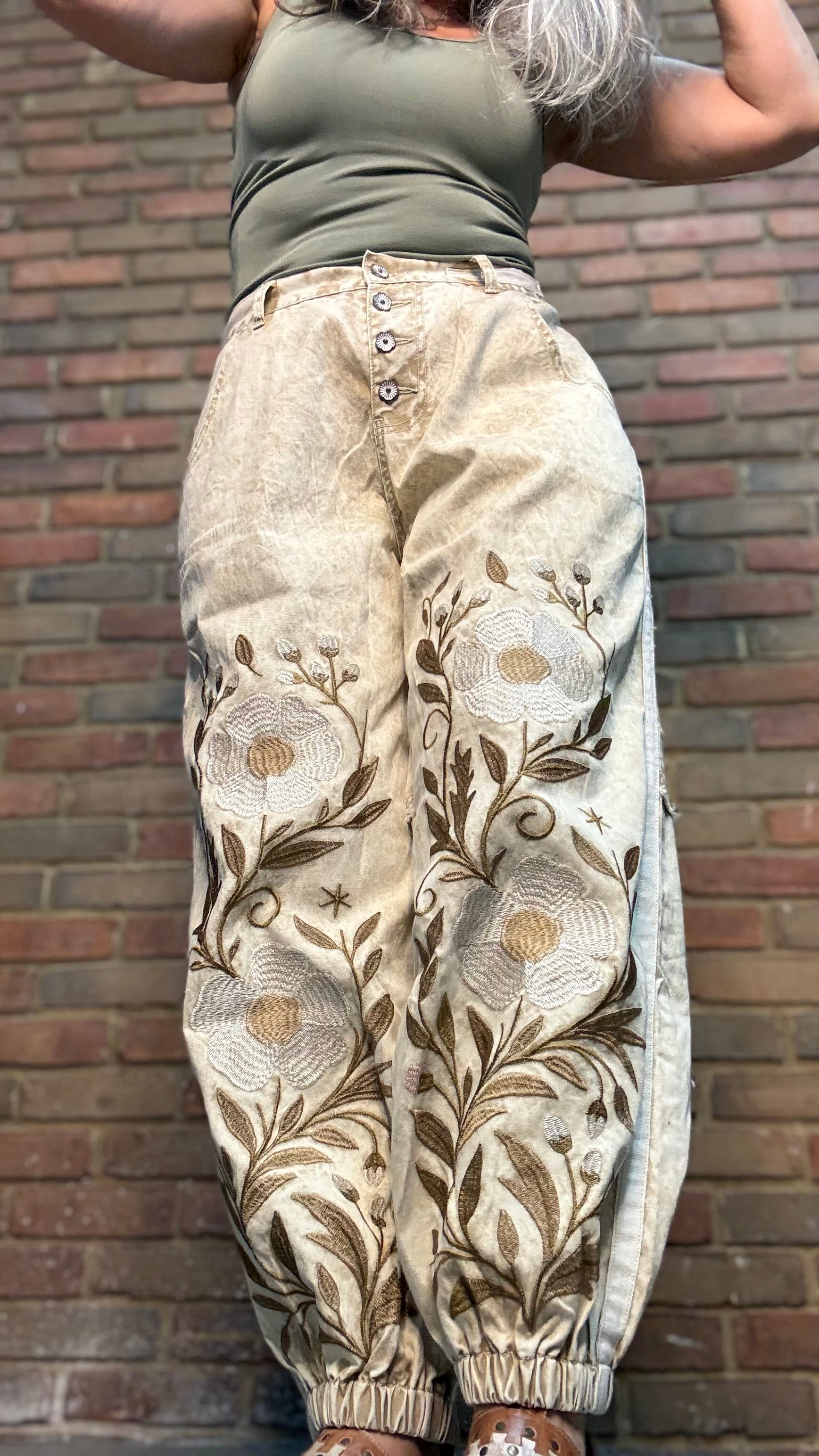 Sand Floral Embroidered Jogger Pants