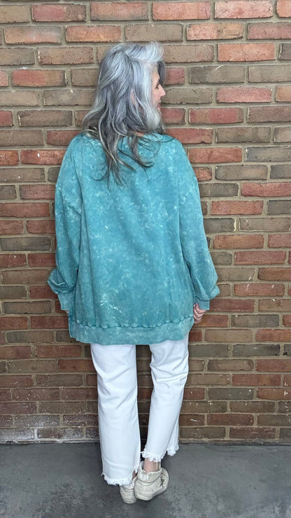 Heartland Sweatshirt - Vintage Vault Boutique