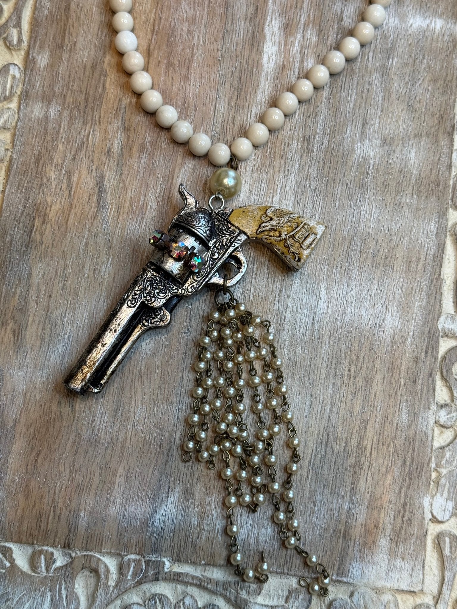 Annie Get Your Gun Necklace - Vintage Vault Boutique