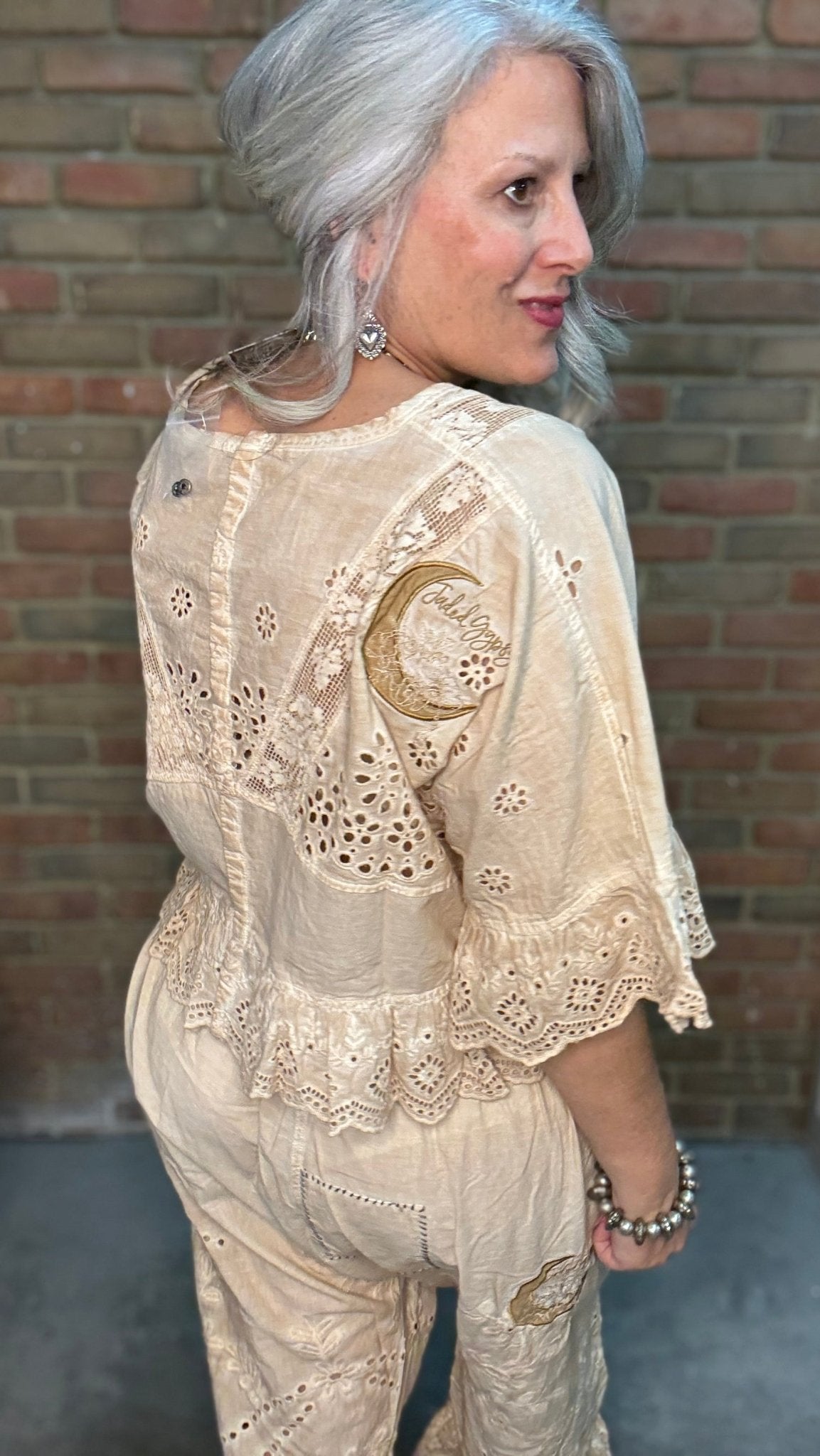 Softly Worn Top - Oatmeal - Vintage Vault Boutique