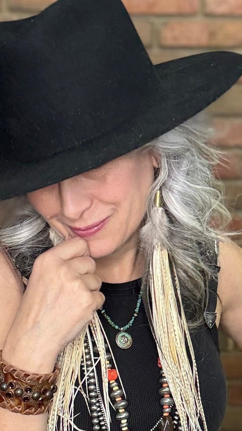 Black Felt Unbanded Hat - Vintage Vault Boutique
