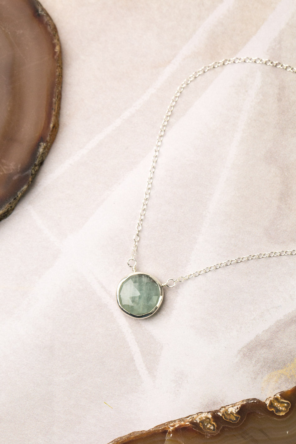 Favorites 16-18&quot; Silver Aquamarine Simple Necklace