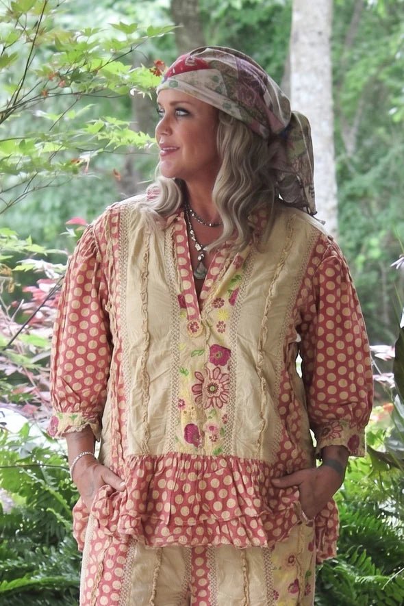 Garden Day Dreams Top - Vintage Vault Boutique