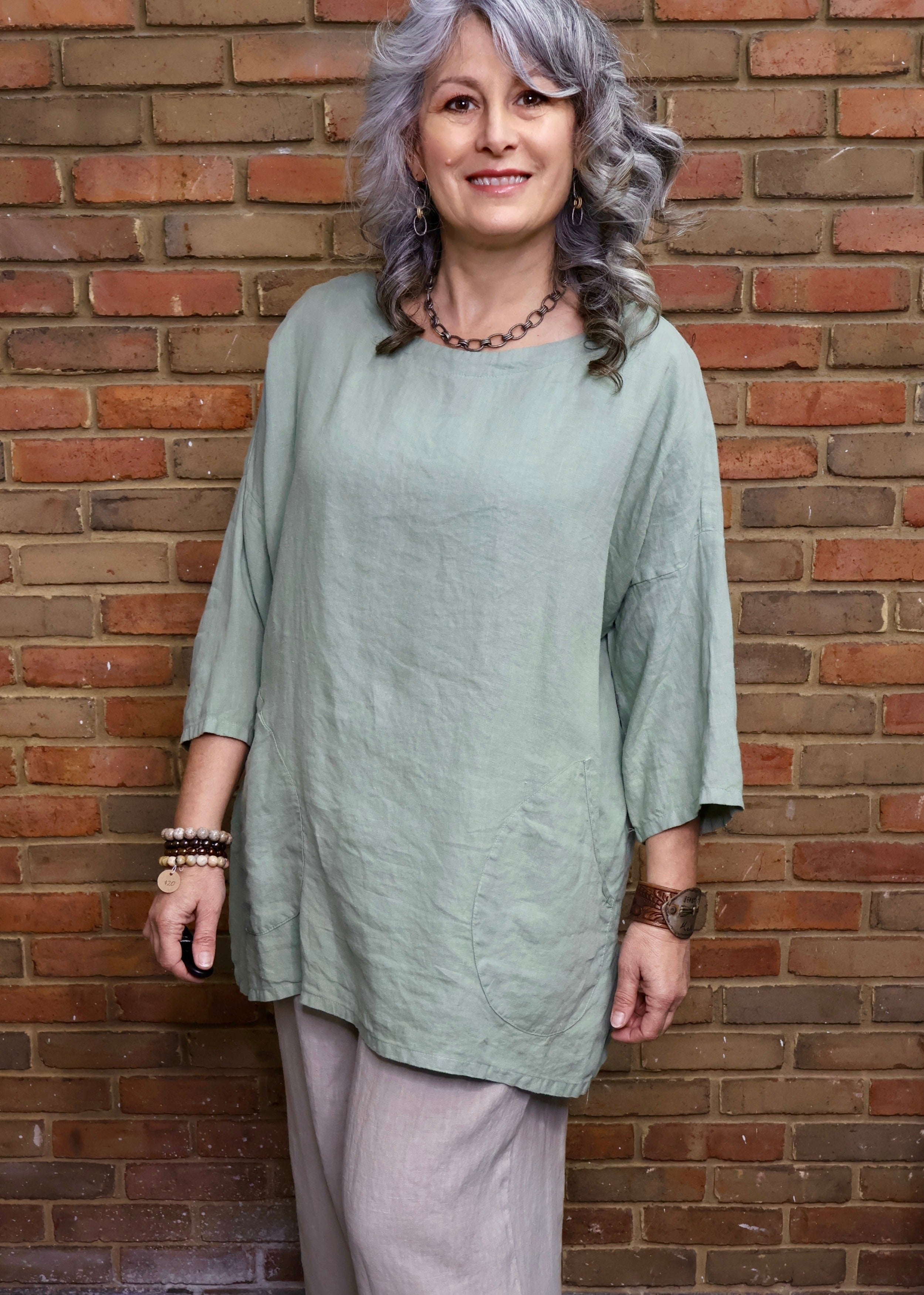 Moon Pocket Round Neck Tunic - Tea