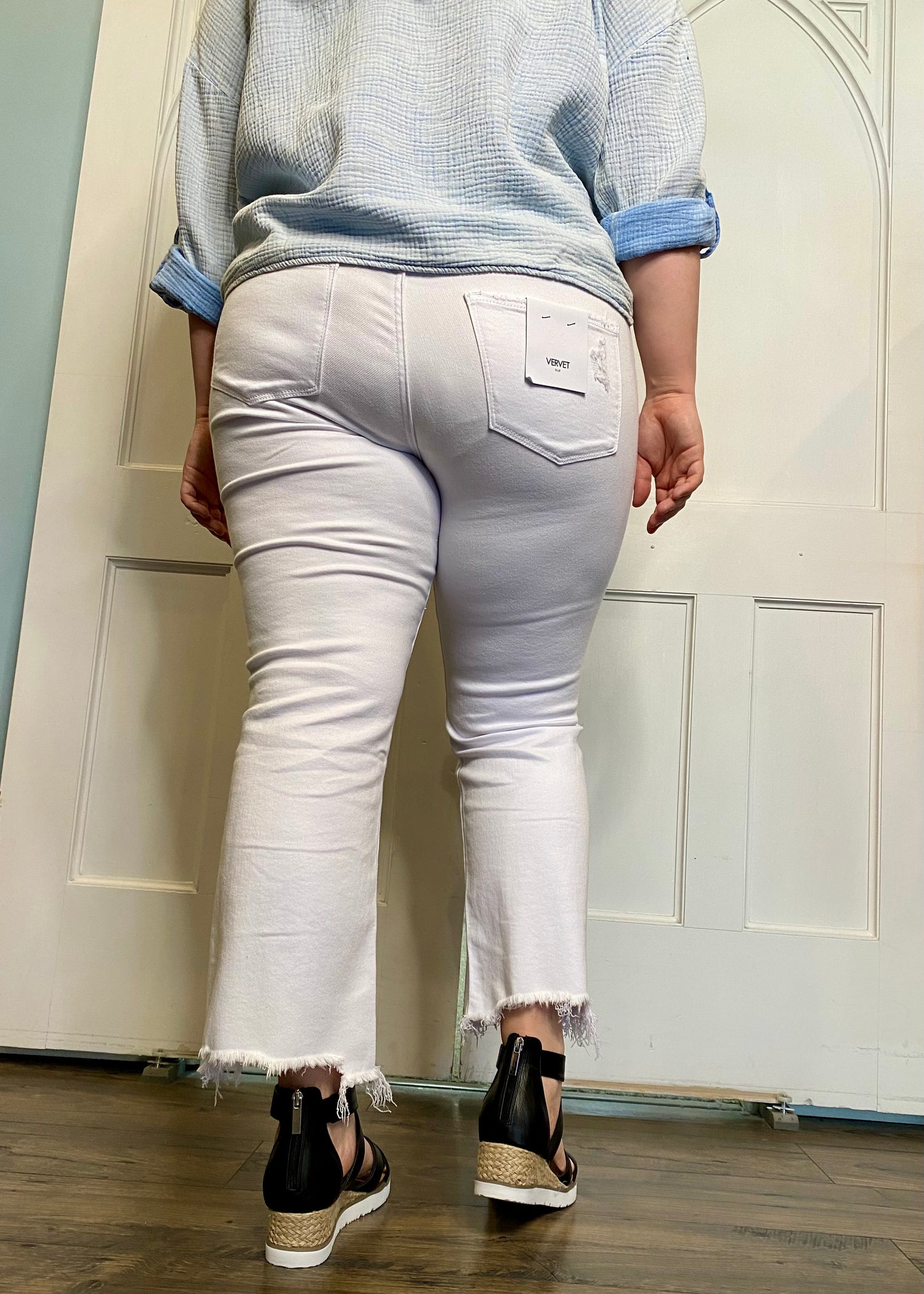 Mid Rise Ankle Boot Jean  WHITE  
