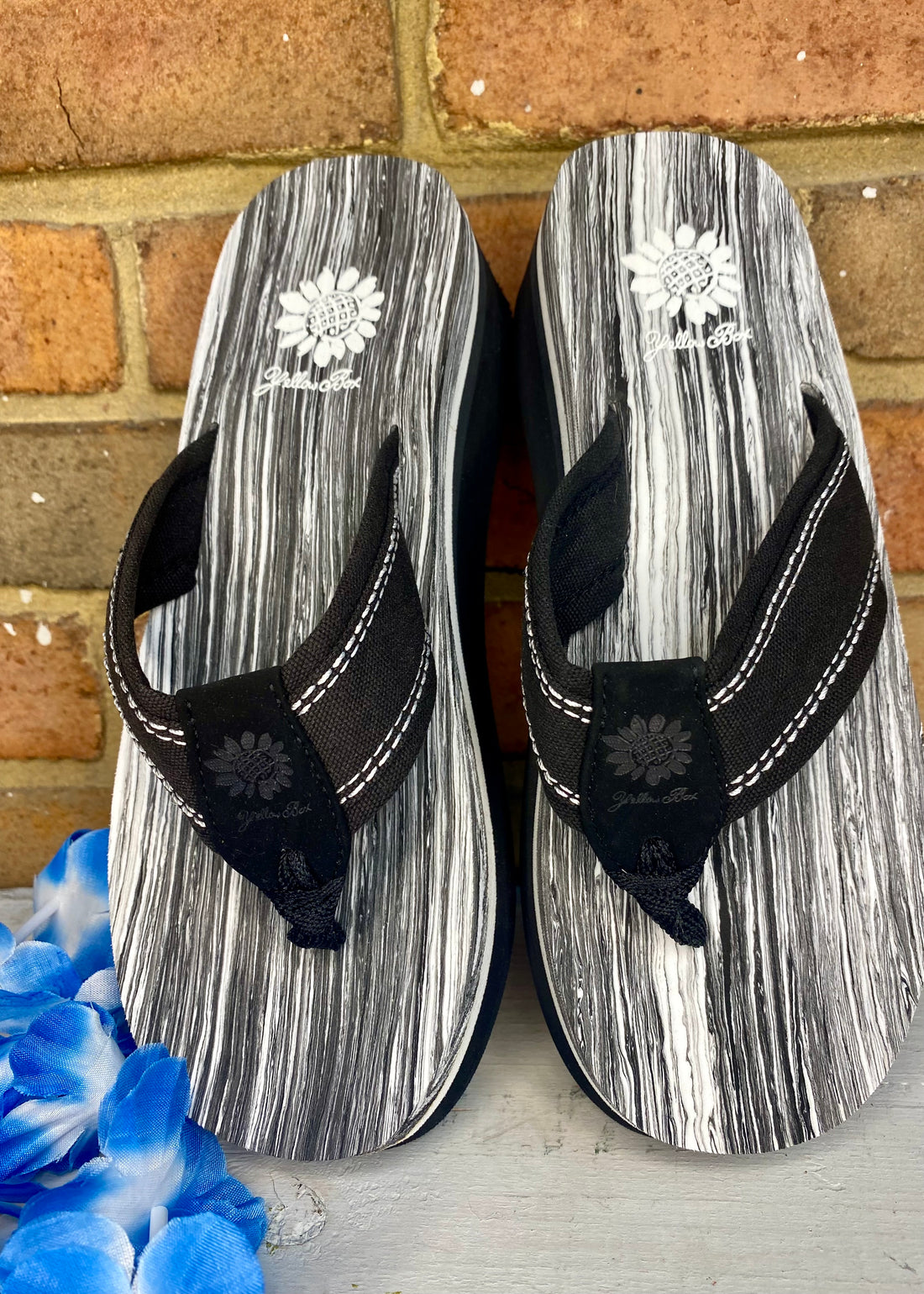 Black Kartini Platform Sandal