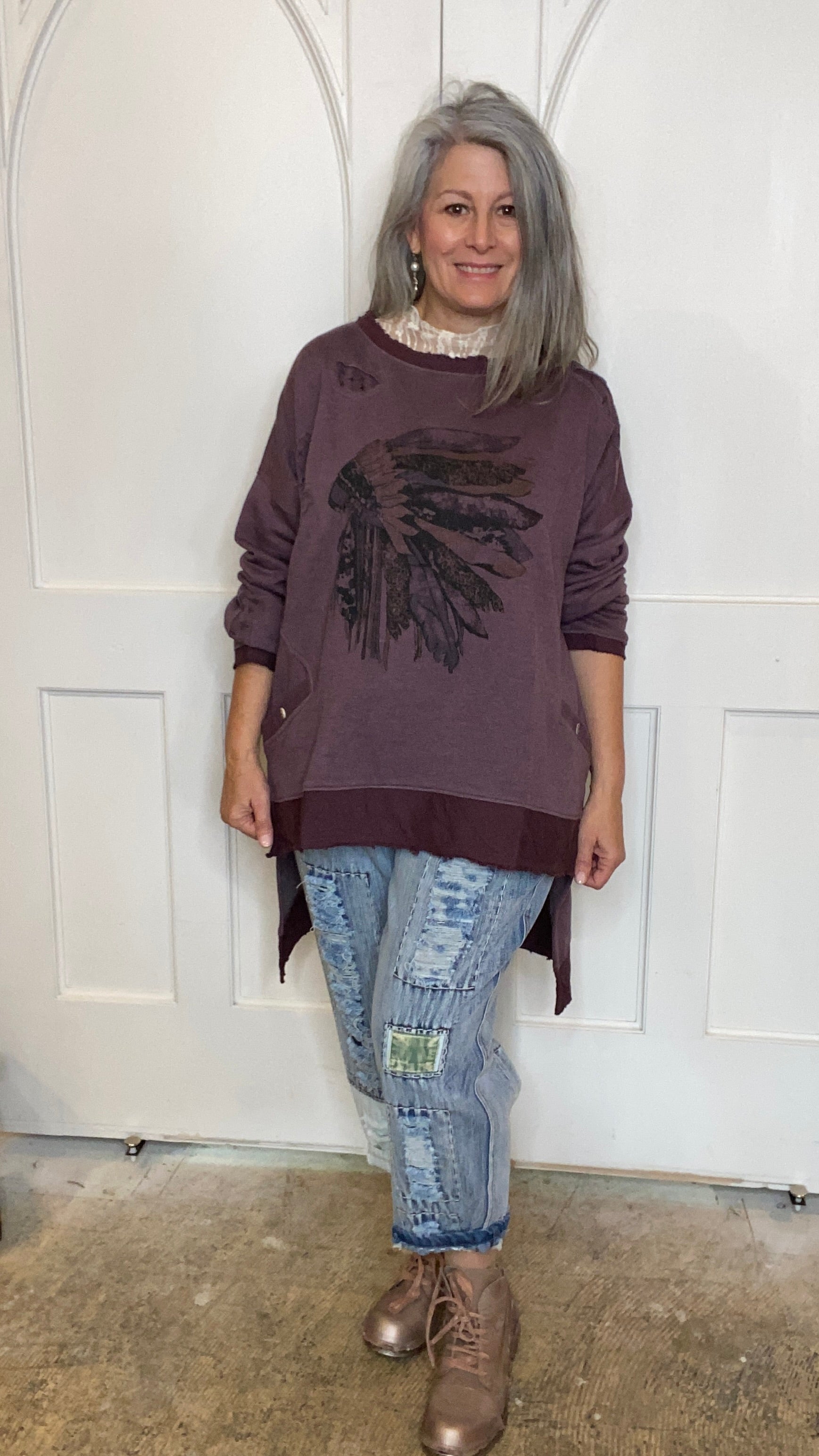 Feather Head High Low Sweatshirt 