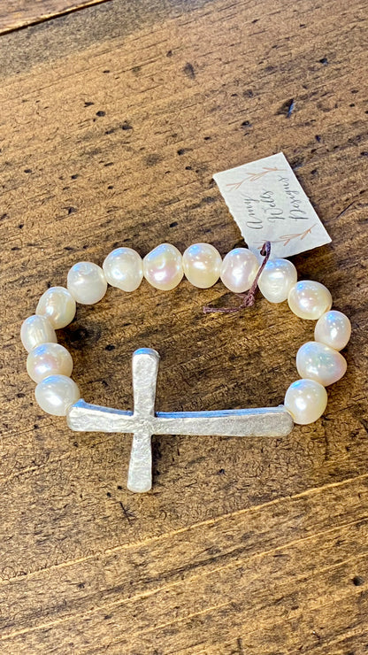 Hammered Cross &amp; Freshwater Pearl Bracelet