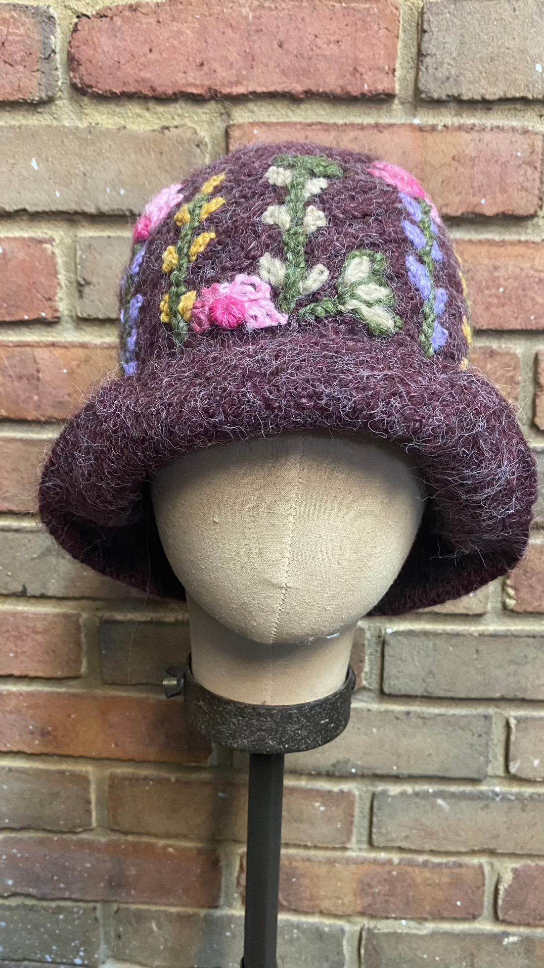 Embroidery Flower Bucket Hat