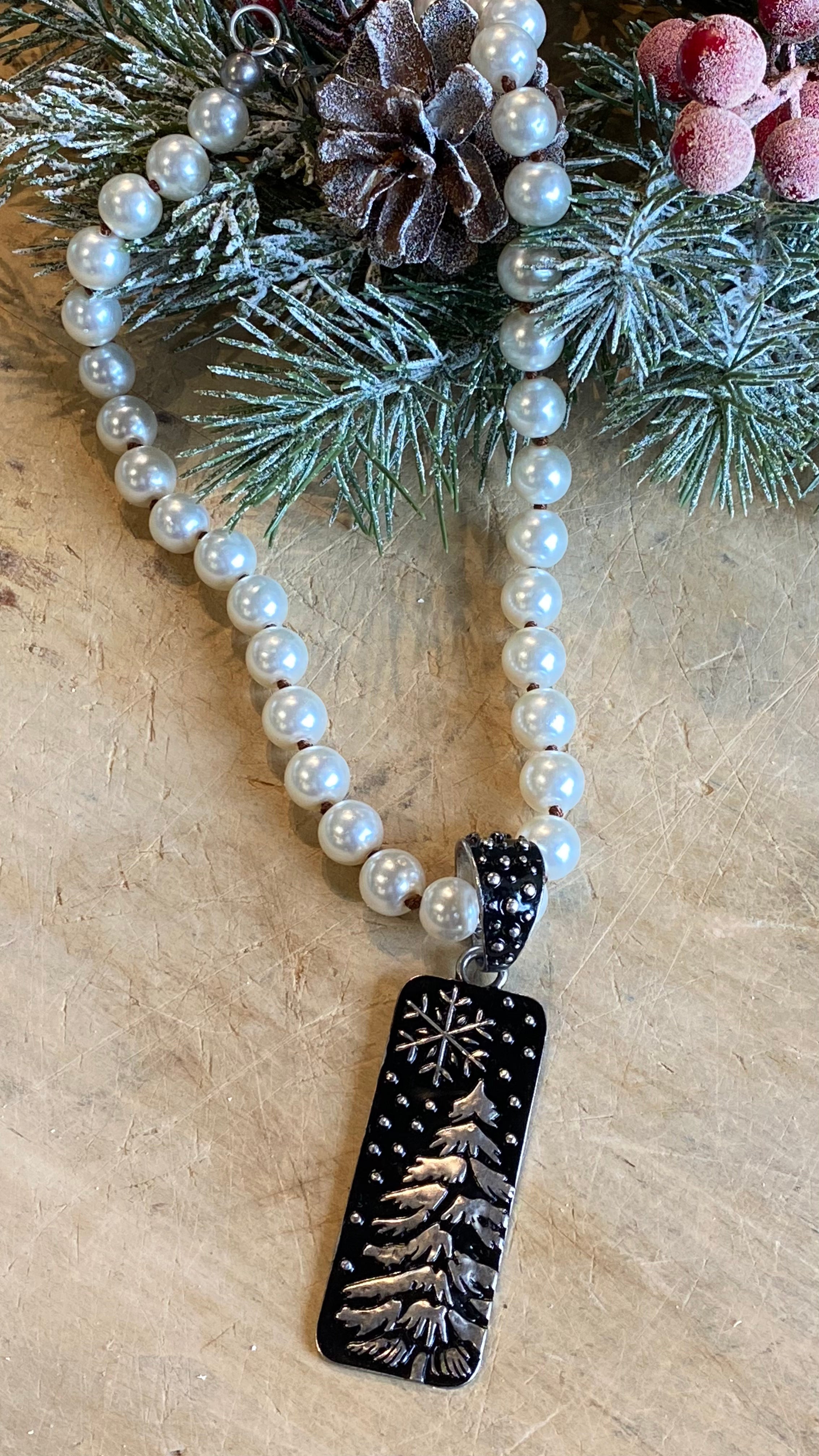 Black Christmas Tree on Short Pearls