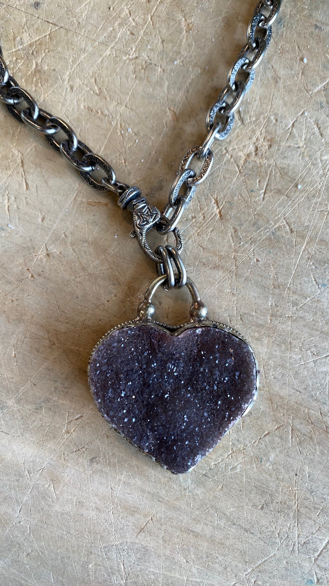 Druzy Heart Cable Chain Necklace