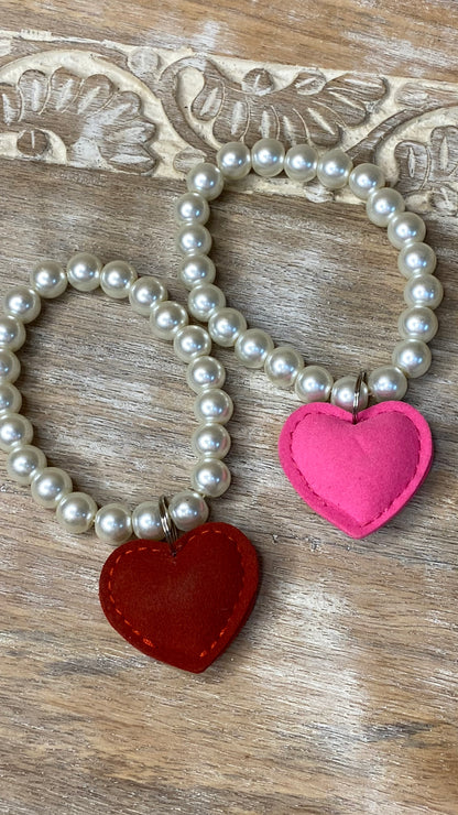 Puffy Heart on Pearl Stretch Bracelet