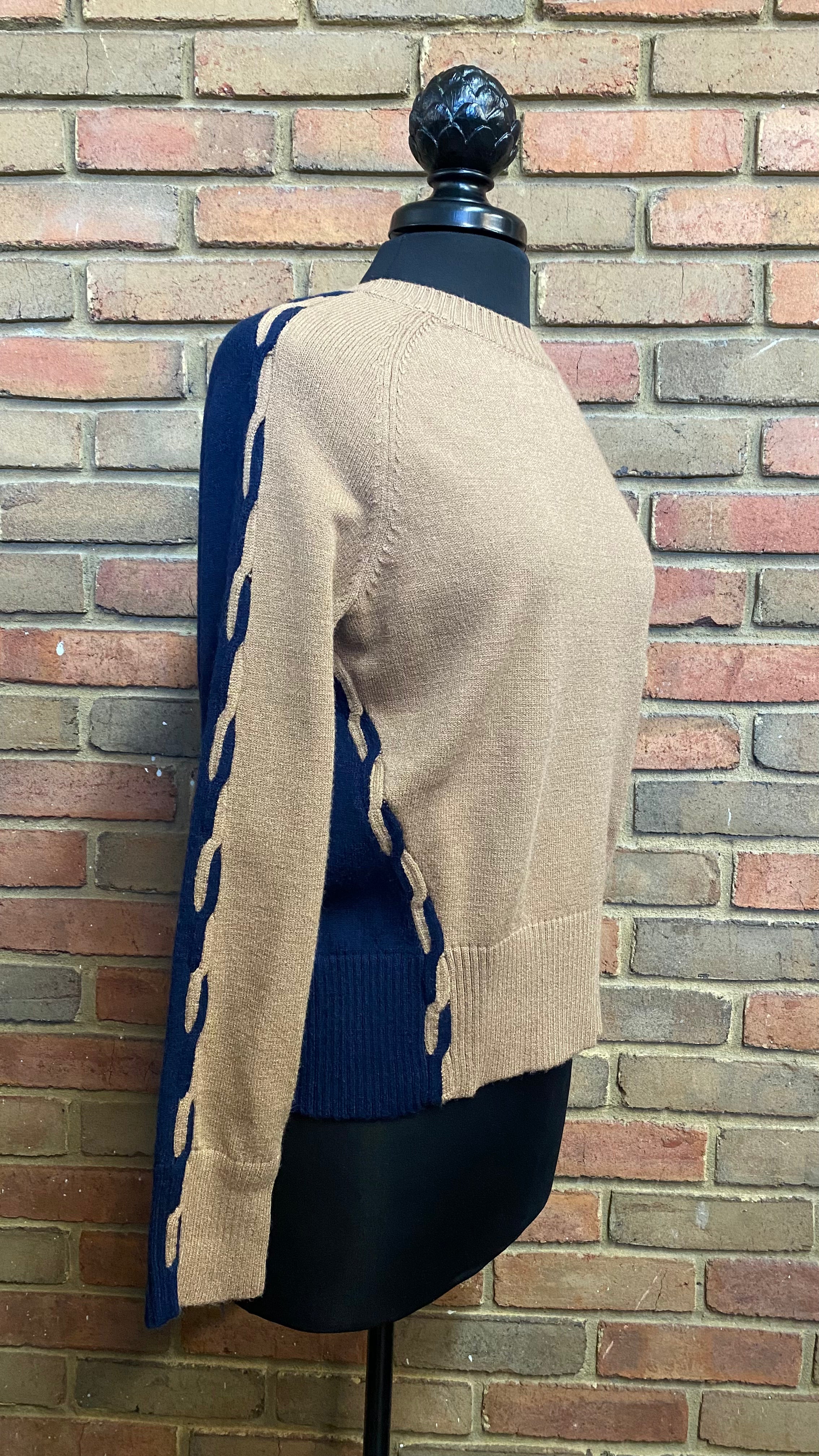 Raglan Sleeve Color Block Sweater 